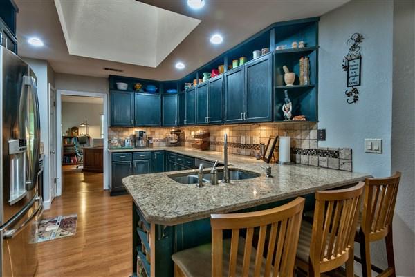 HOLLEY BY THE SEA - Residential