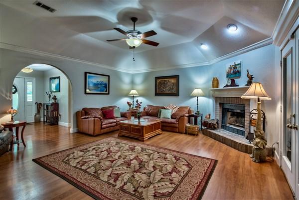 HOLLEY BY THE SEA - Residential