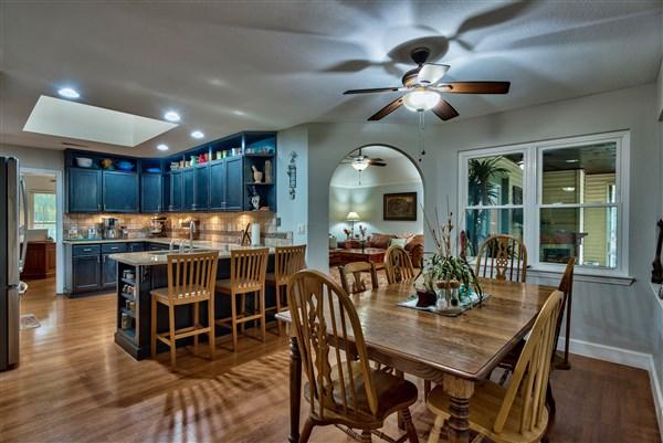 HOLLEY BY THE SEA - Residential