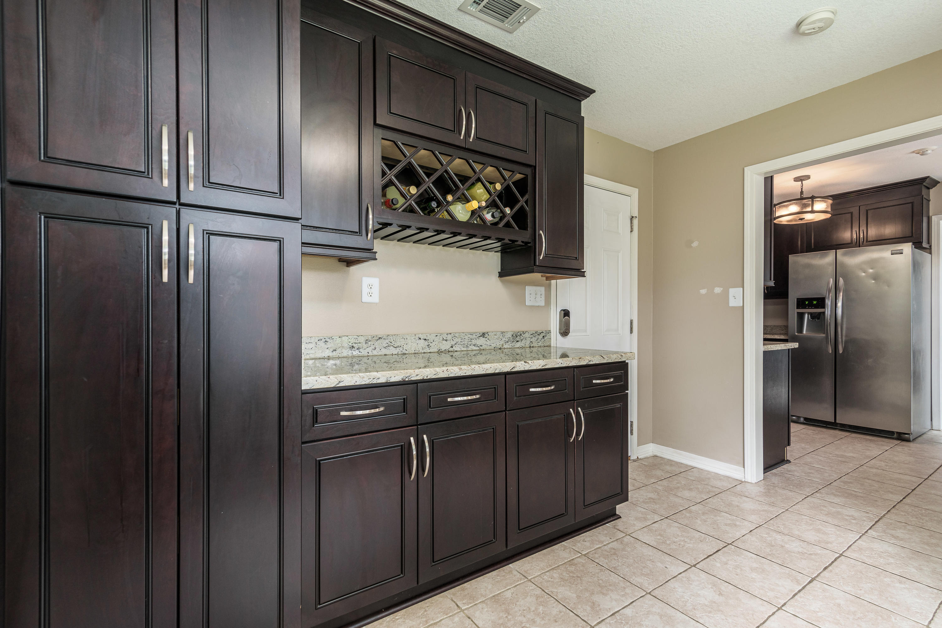 LAKE CHARLENE - Residential