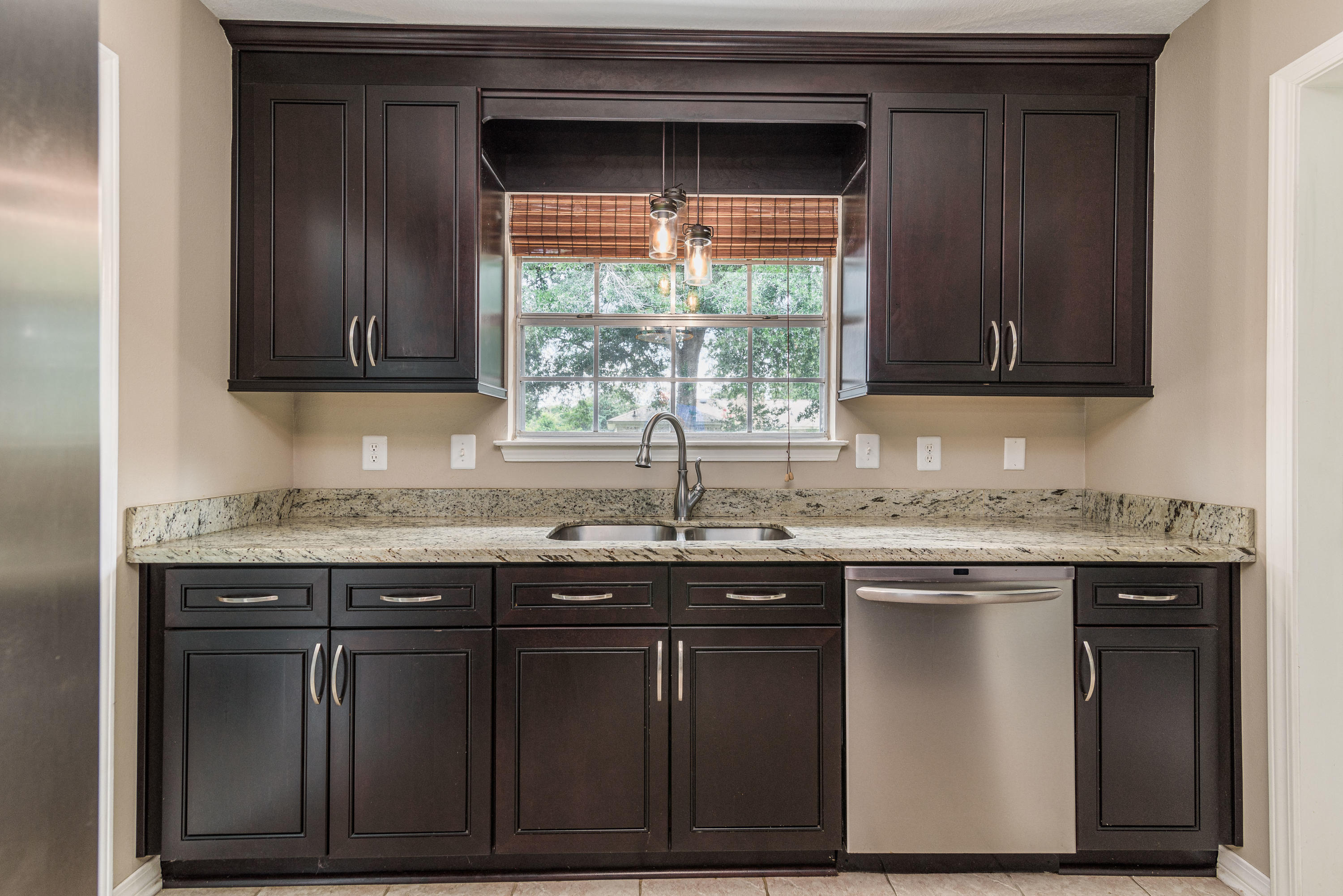 LAKE CHARLENE - Residential