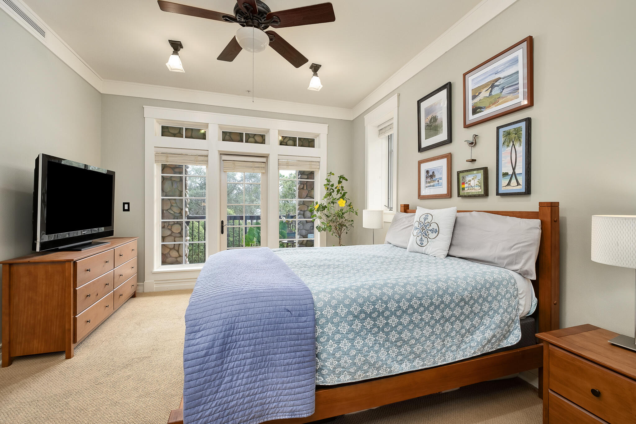 WILD HERON LAKESIDE LODGE - Residential