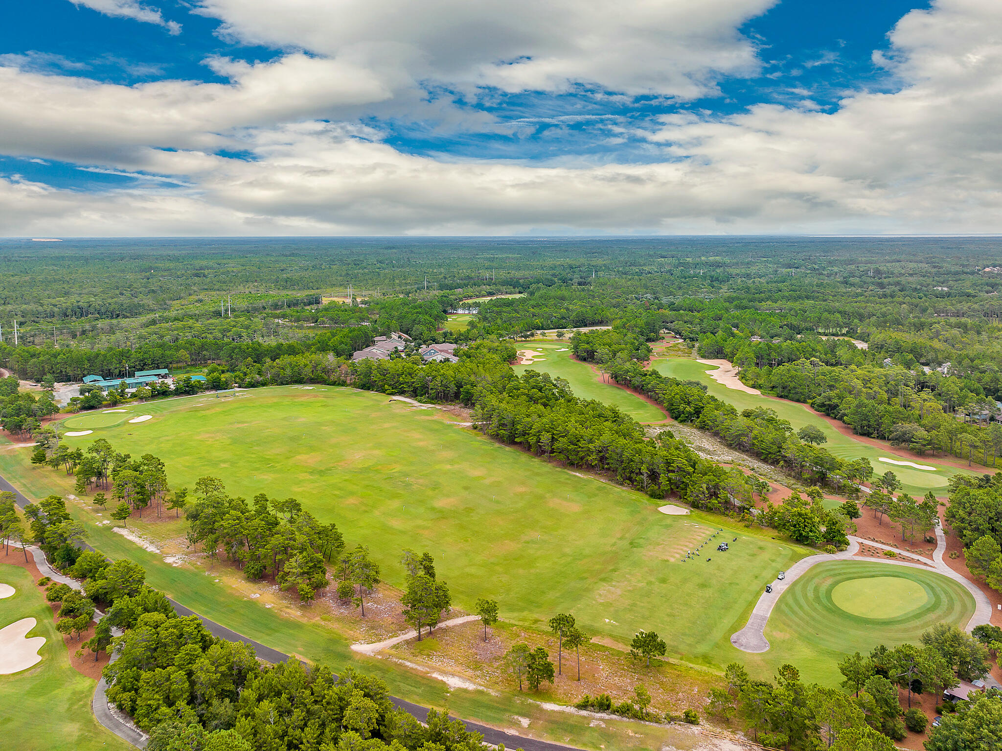 WILD HERON LAKESIDE LODGE - Residential