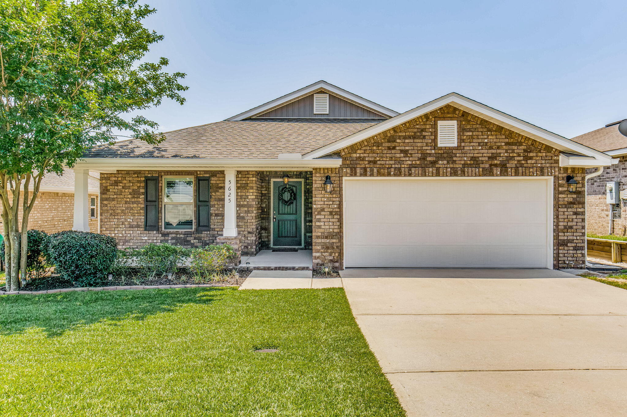 Bon View - Residential