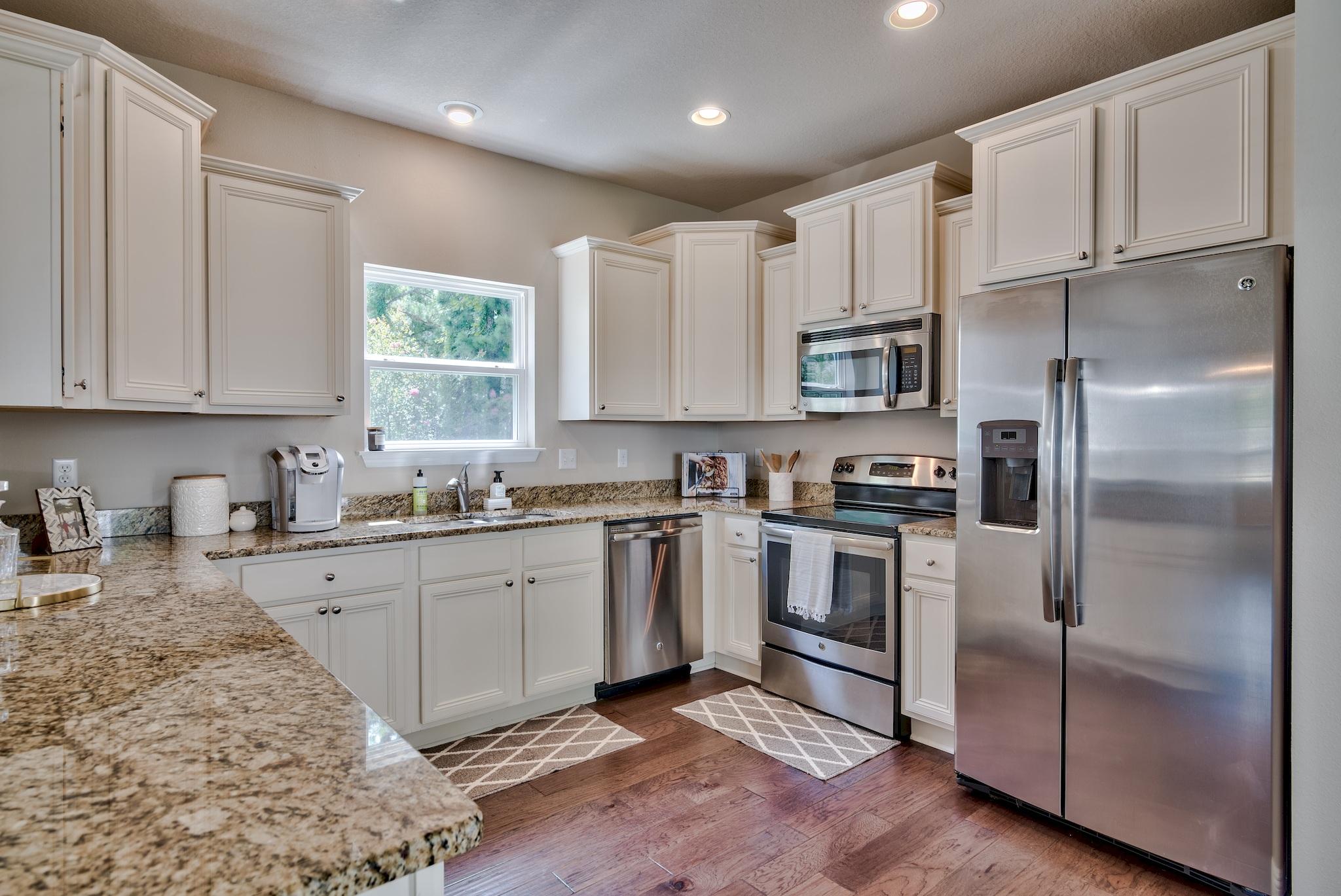 Mosaic Oaks - Residential