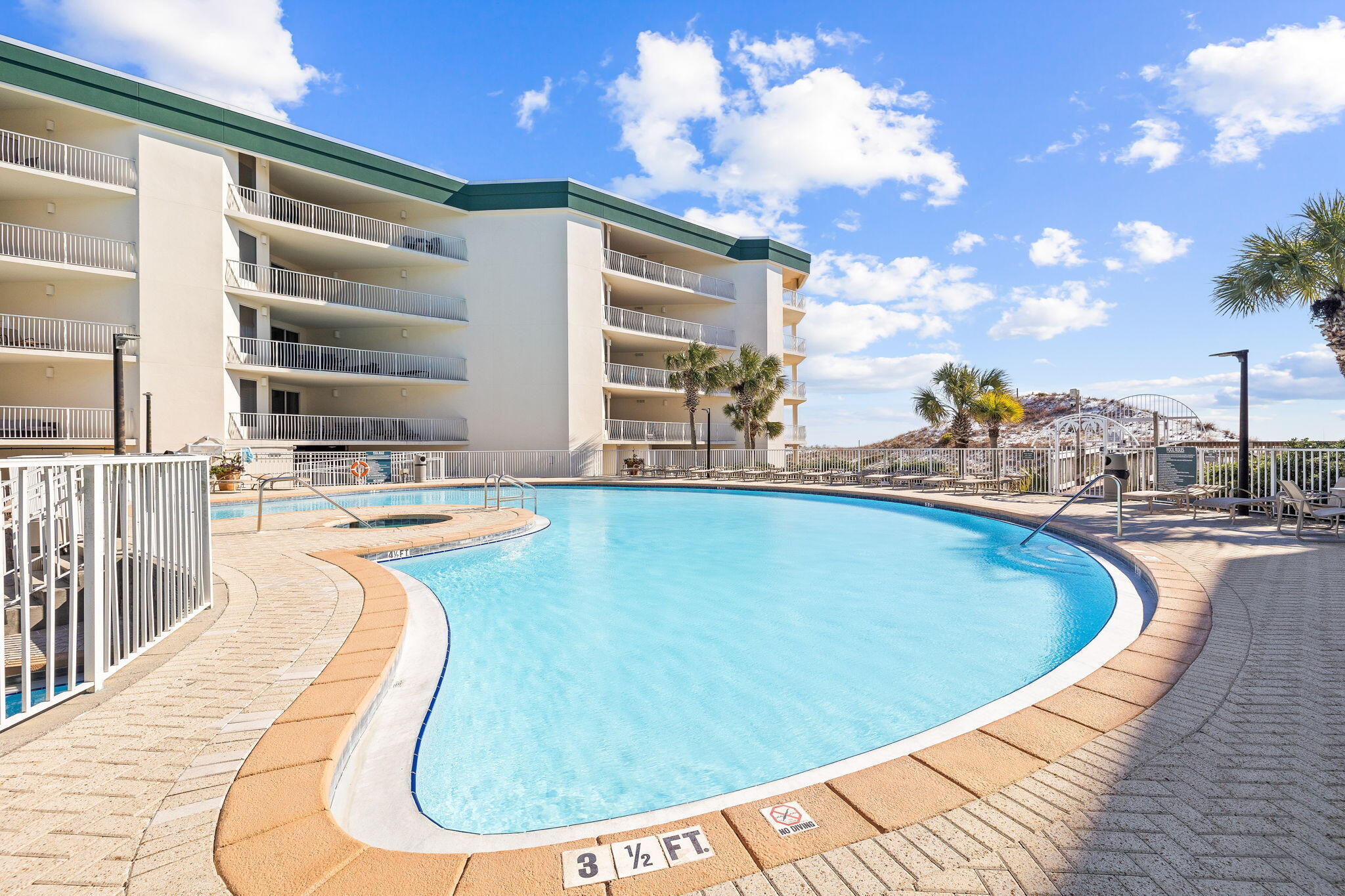 DUNES OF SEAGROVE - Residential