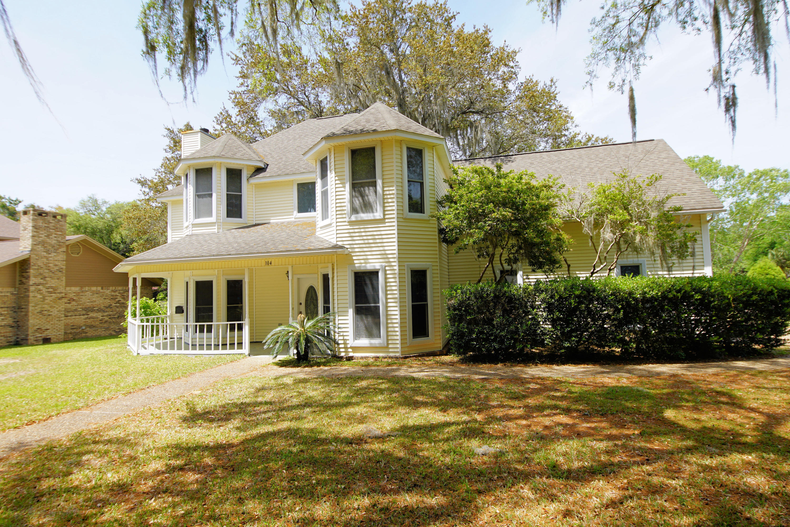 HANDS COVE - Residential