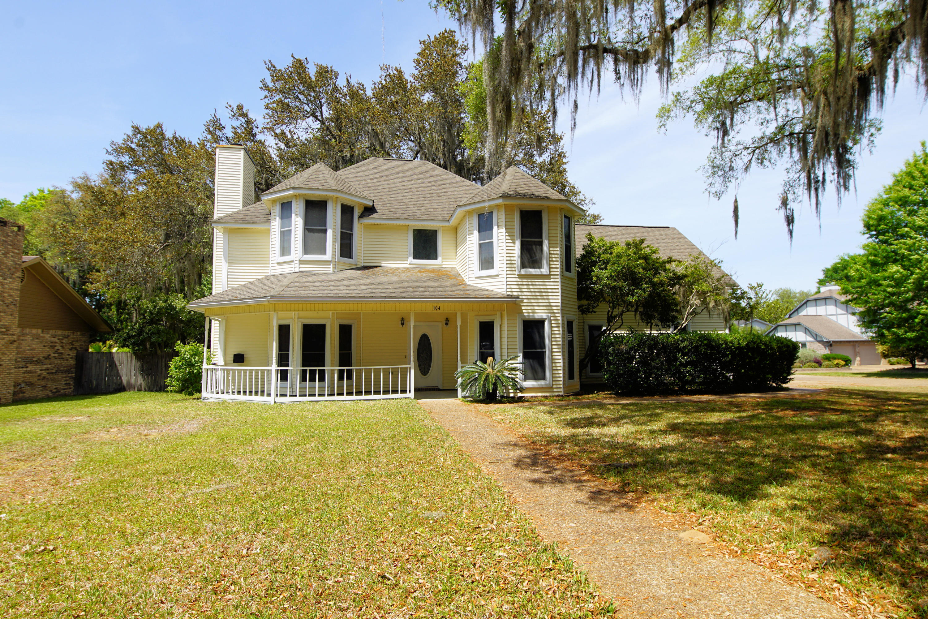 HANDS COVE - Residential