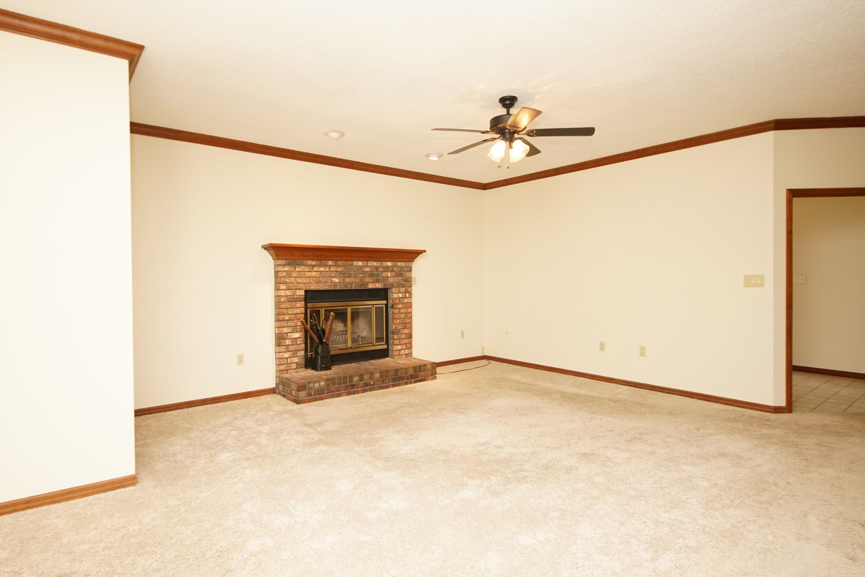 HANDS COVE - Residential