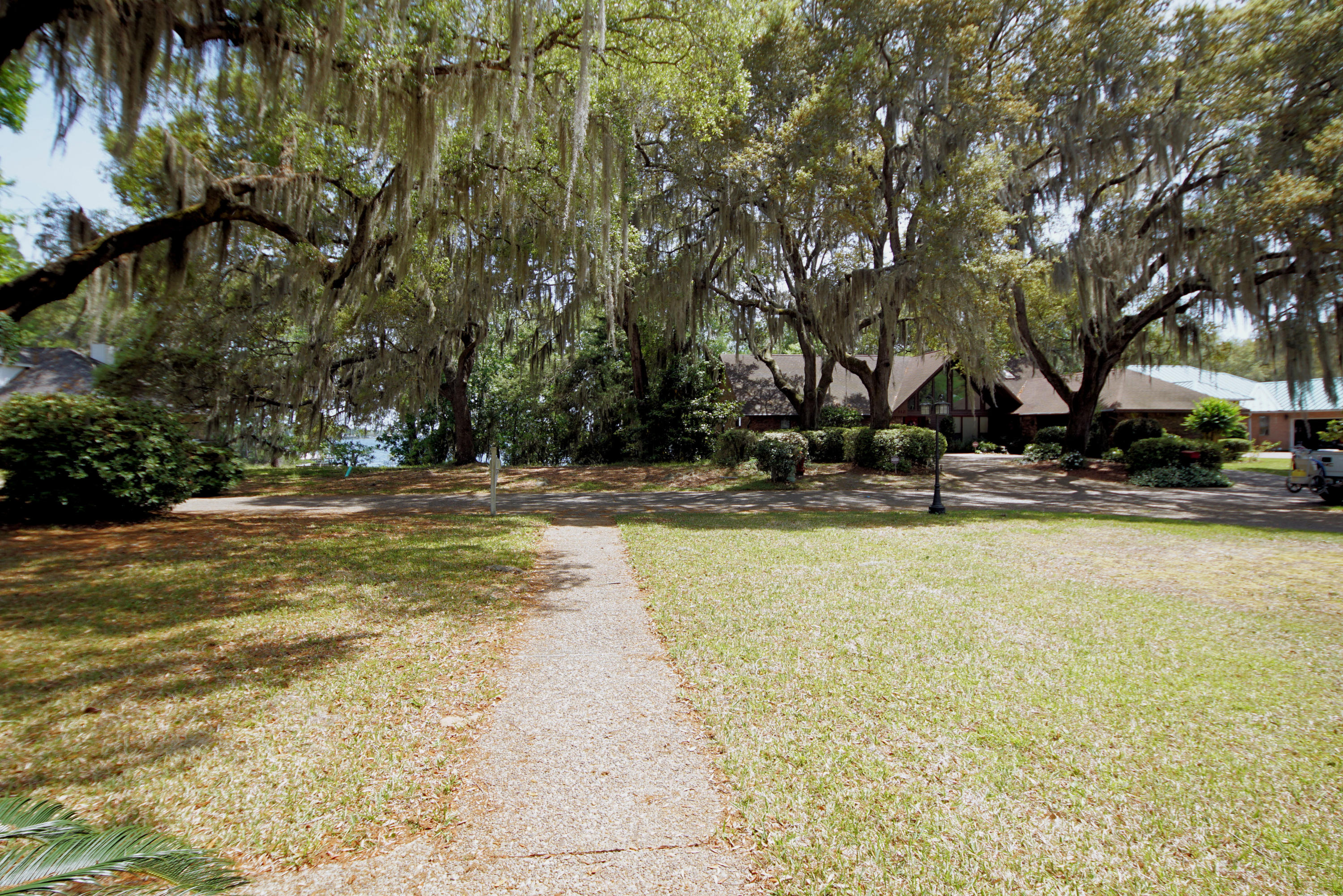 HANDS COVE - Residential