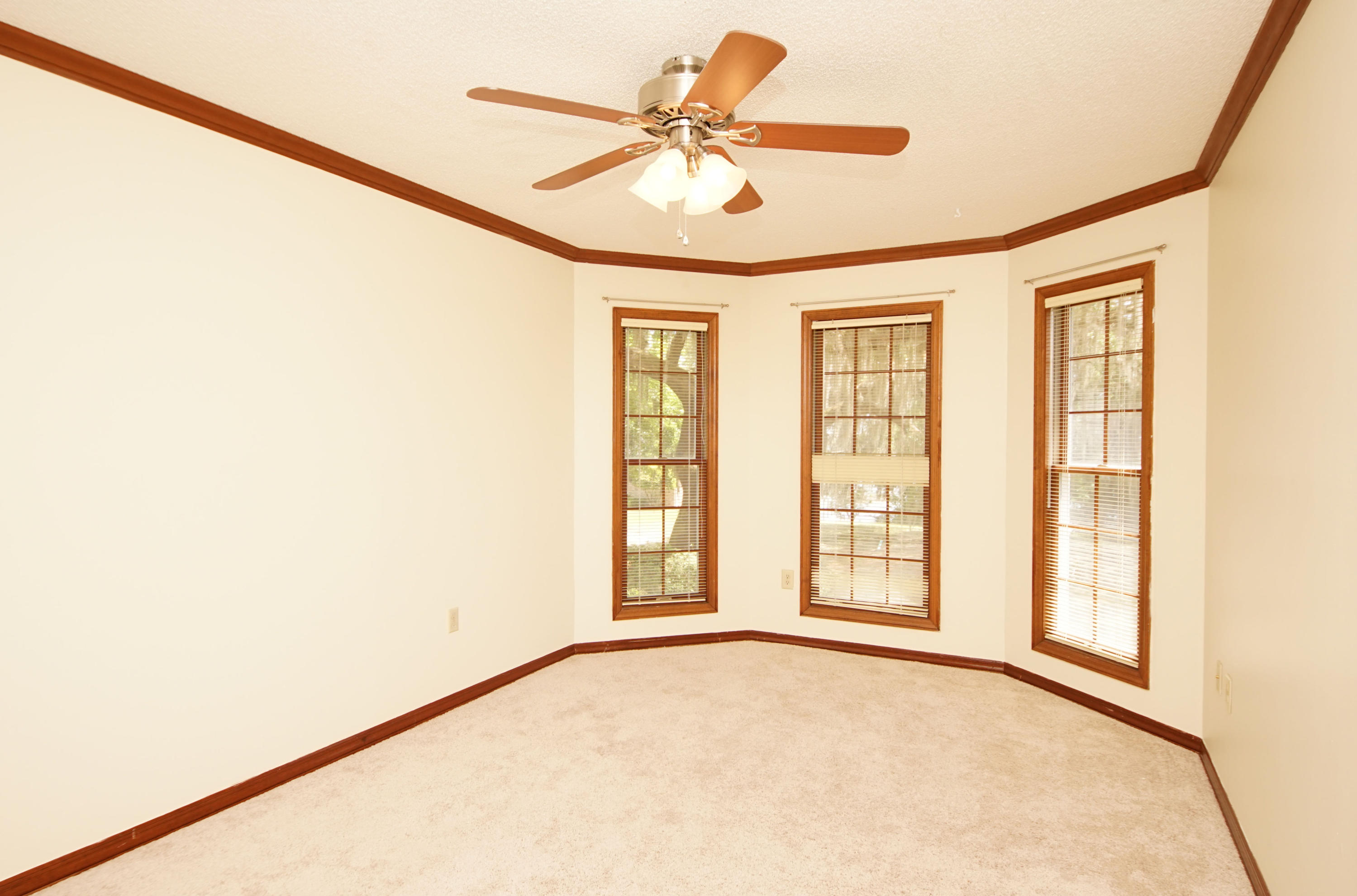 HANDS COVE - Residential