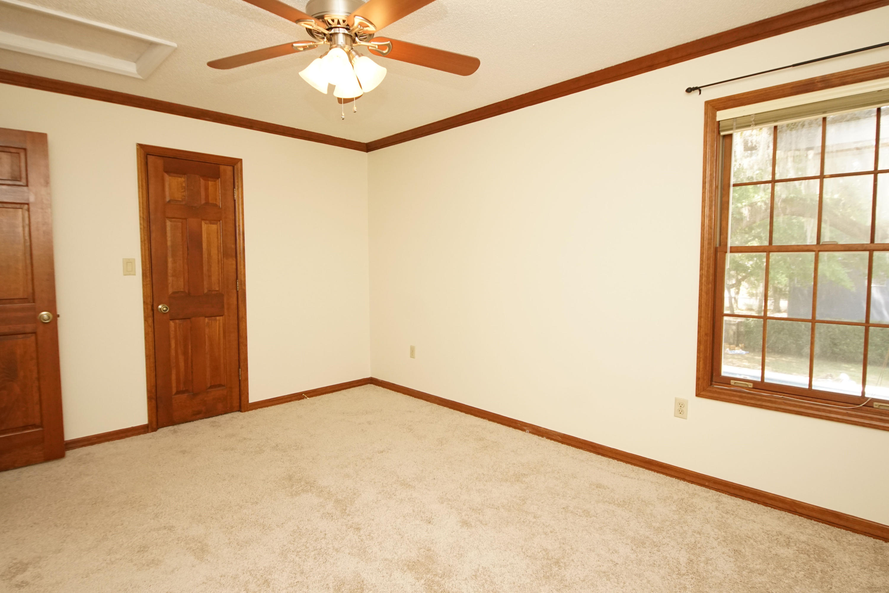 HANDS COVE - Residential