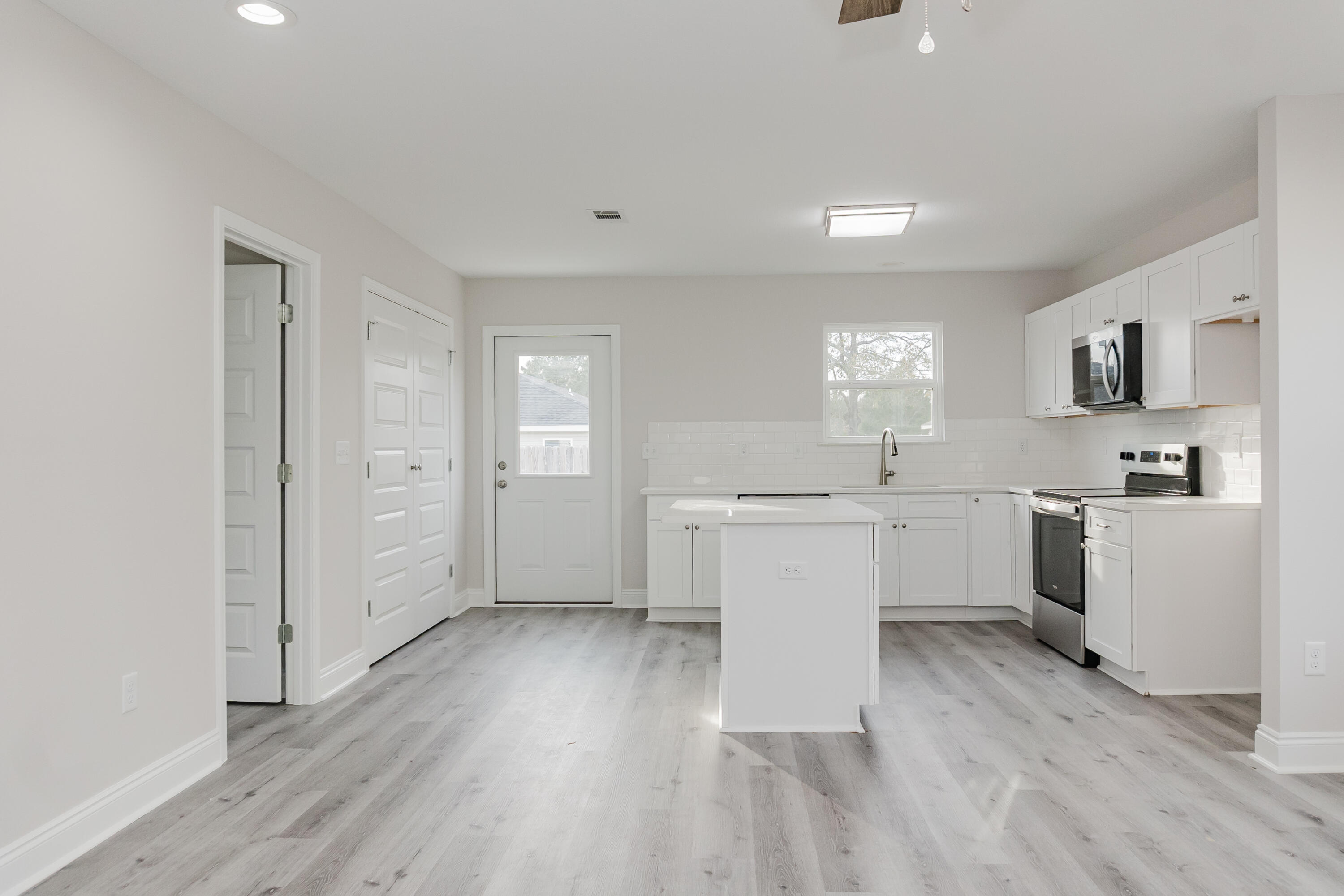 Holley Grove - Residential