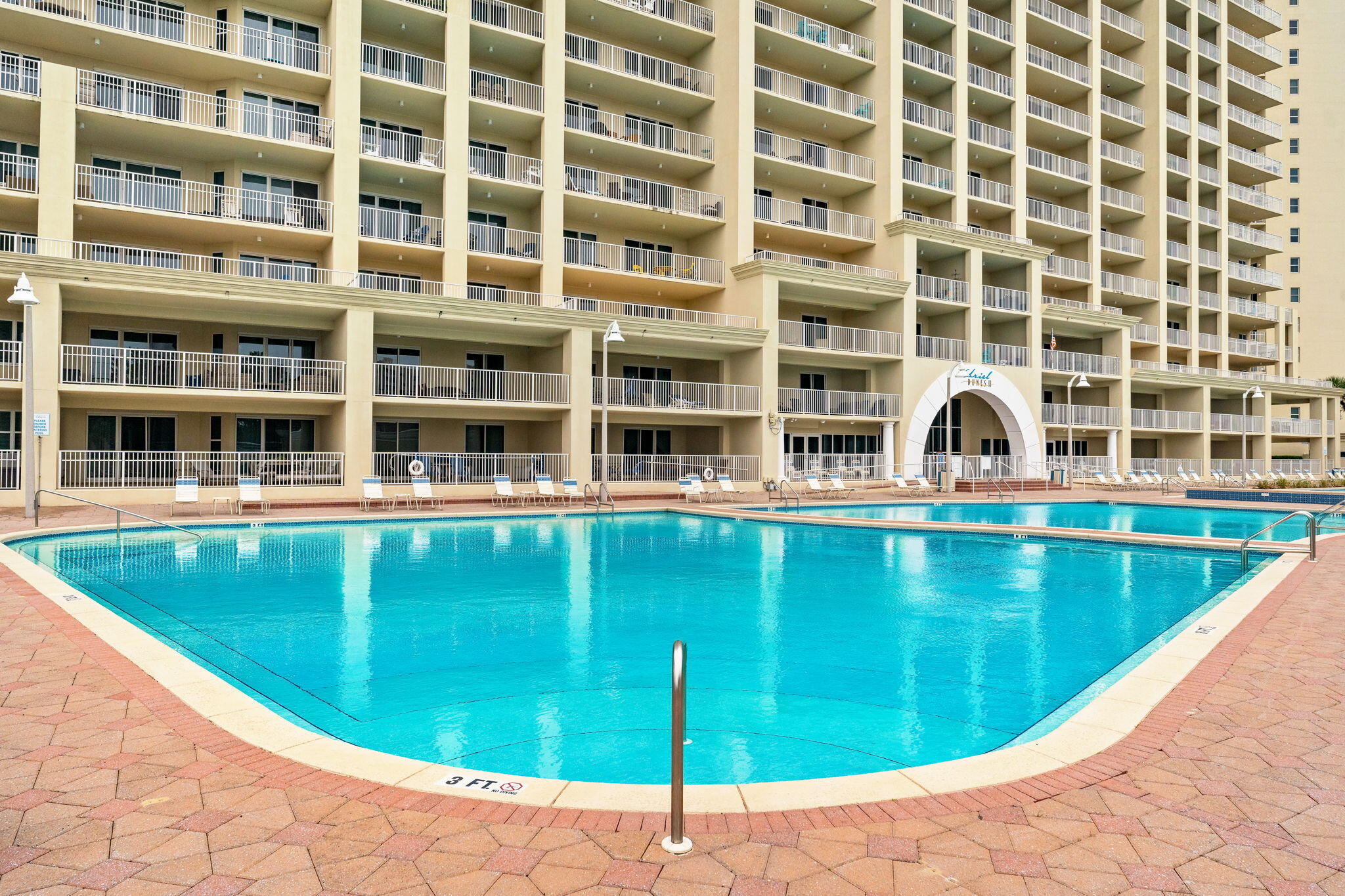 ARIEL DUNES II - Residential