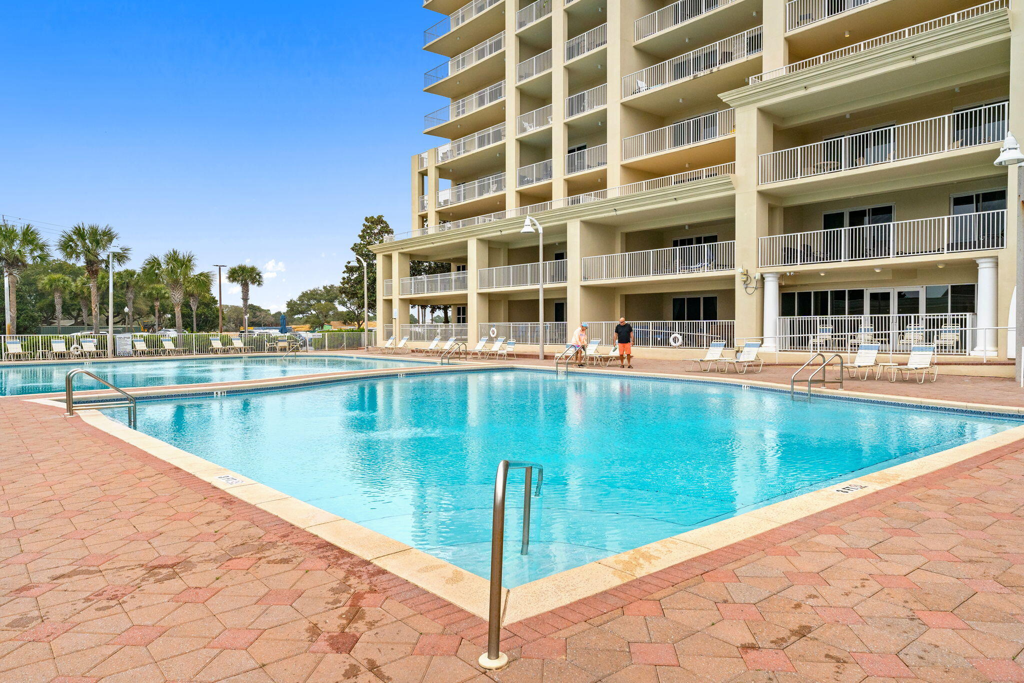 ARIEL DUNES II - Residential