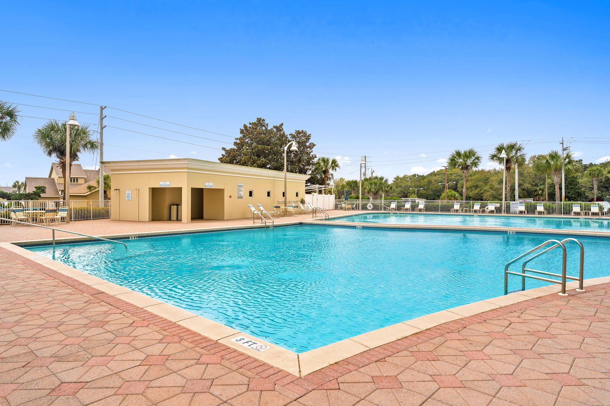 ARIEL DUNES II - Residential