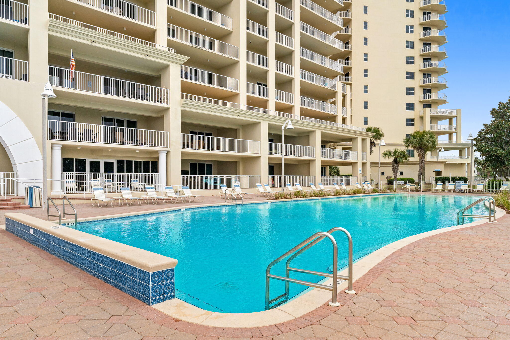 ARIEL DUNES II - Residential