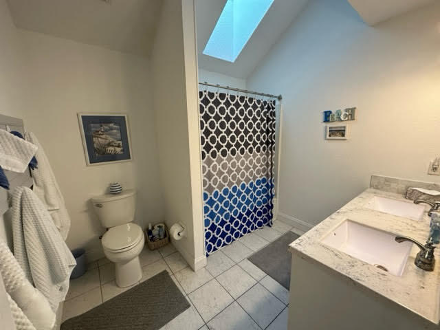 SAND CLIFFS 4TH ADDN - Residential