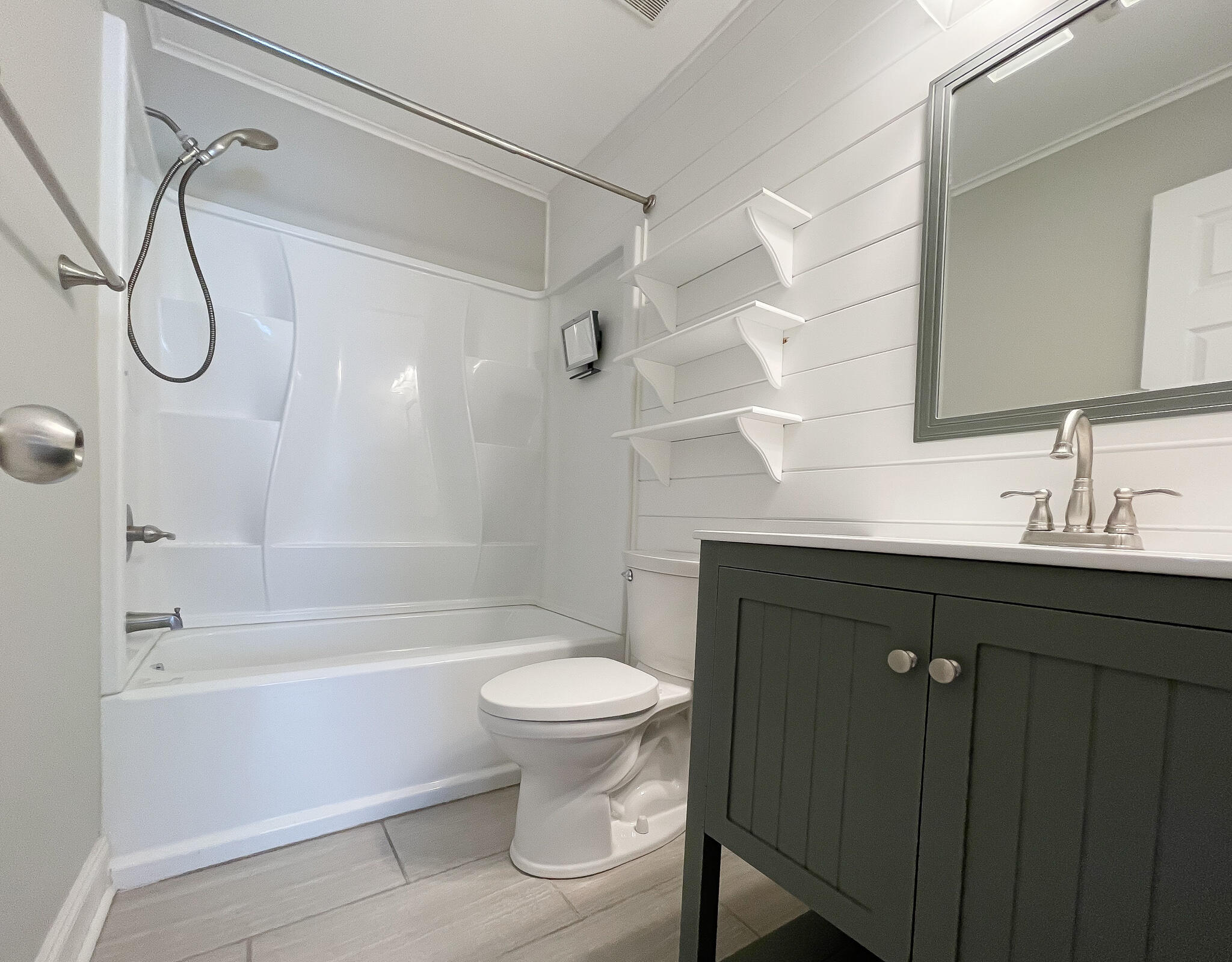 FLORIDA HEIGHTS - Residential