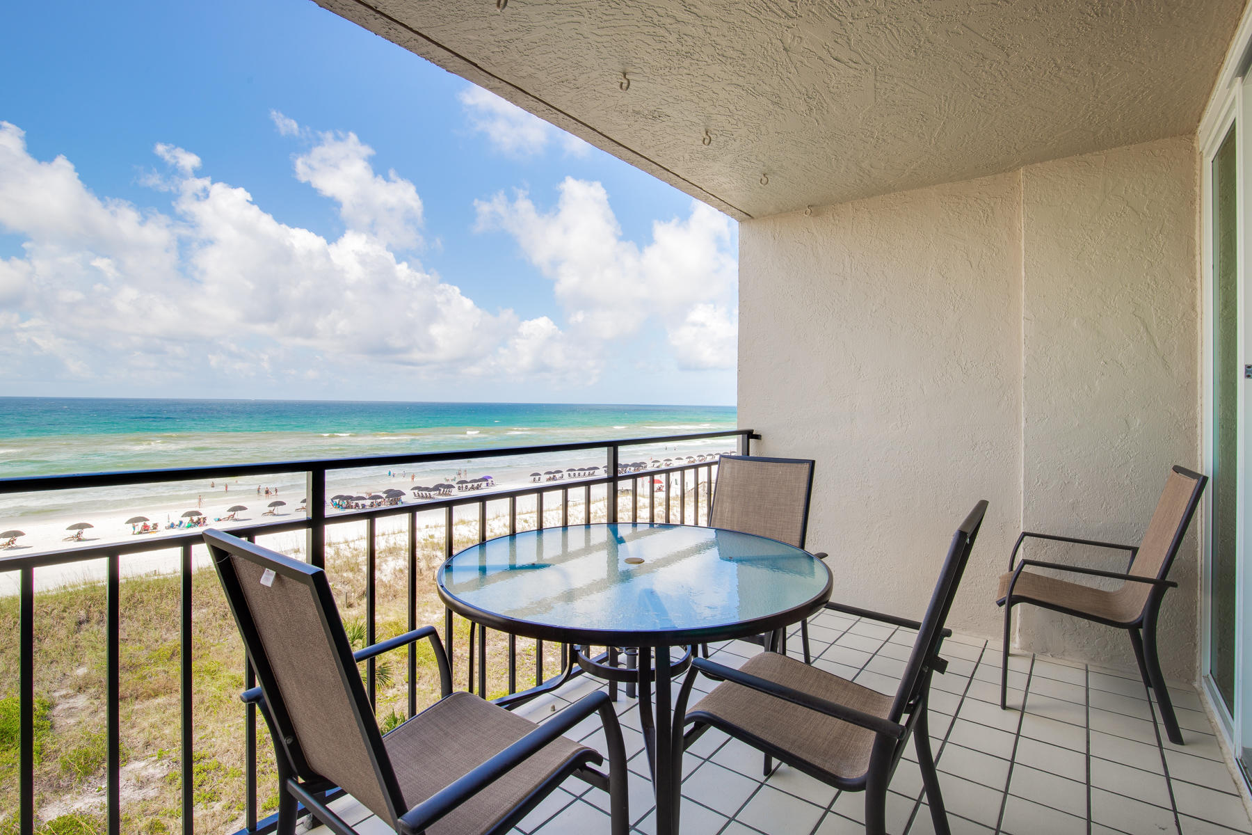 BREAKERS OF FWB PH 1 - Residential