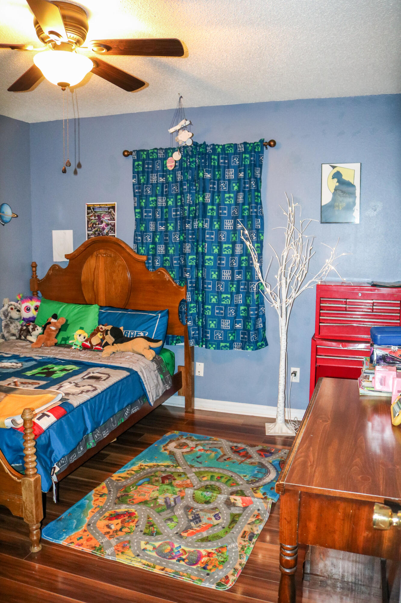 NORTHVIEW ESTATES 7TH ADDN - Residential