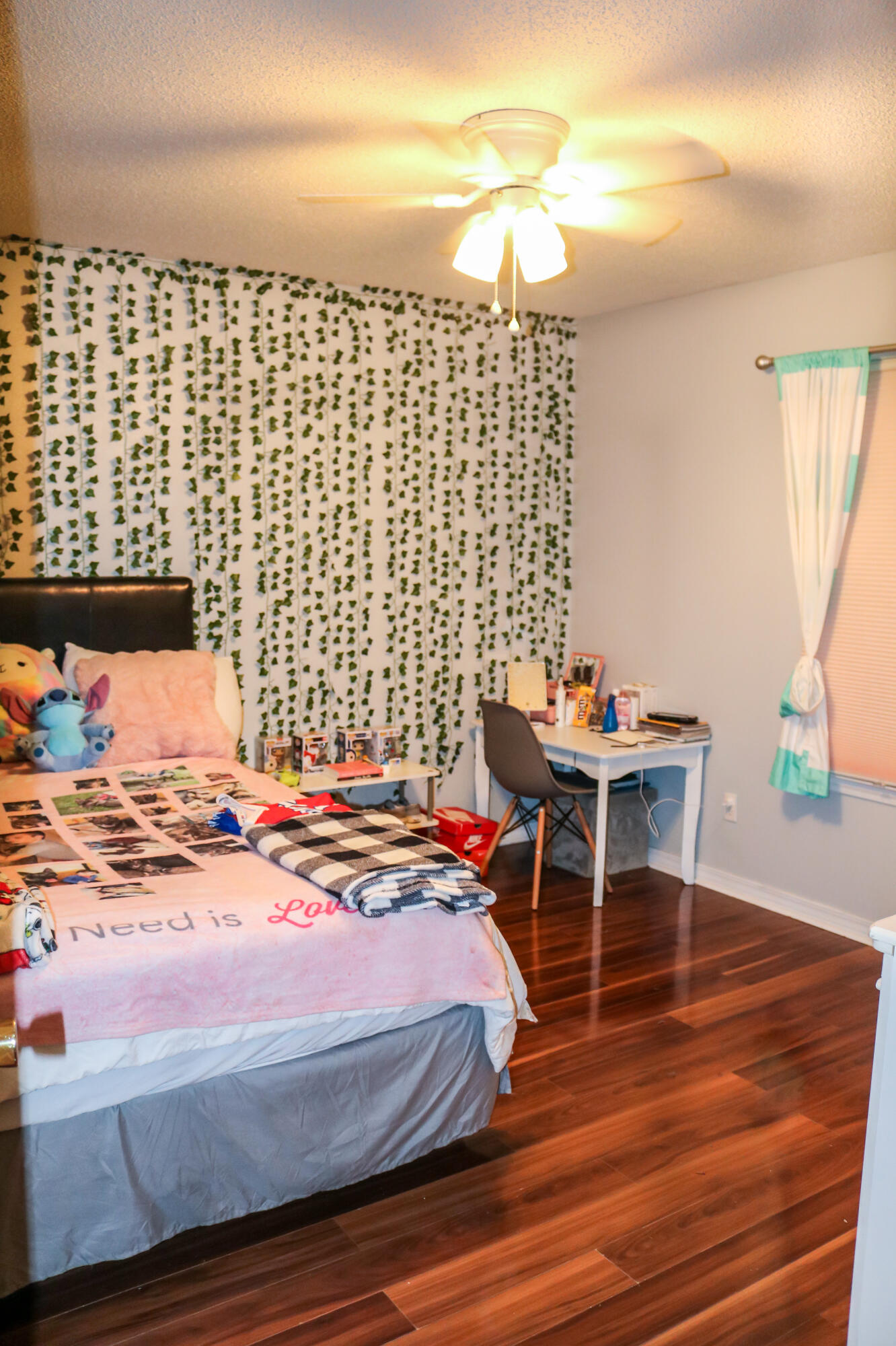 NORTHVIEW ESTATES 7TH ADDN - Residential