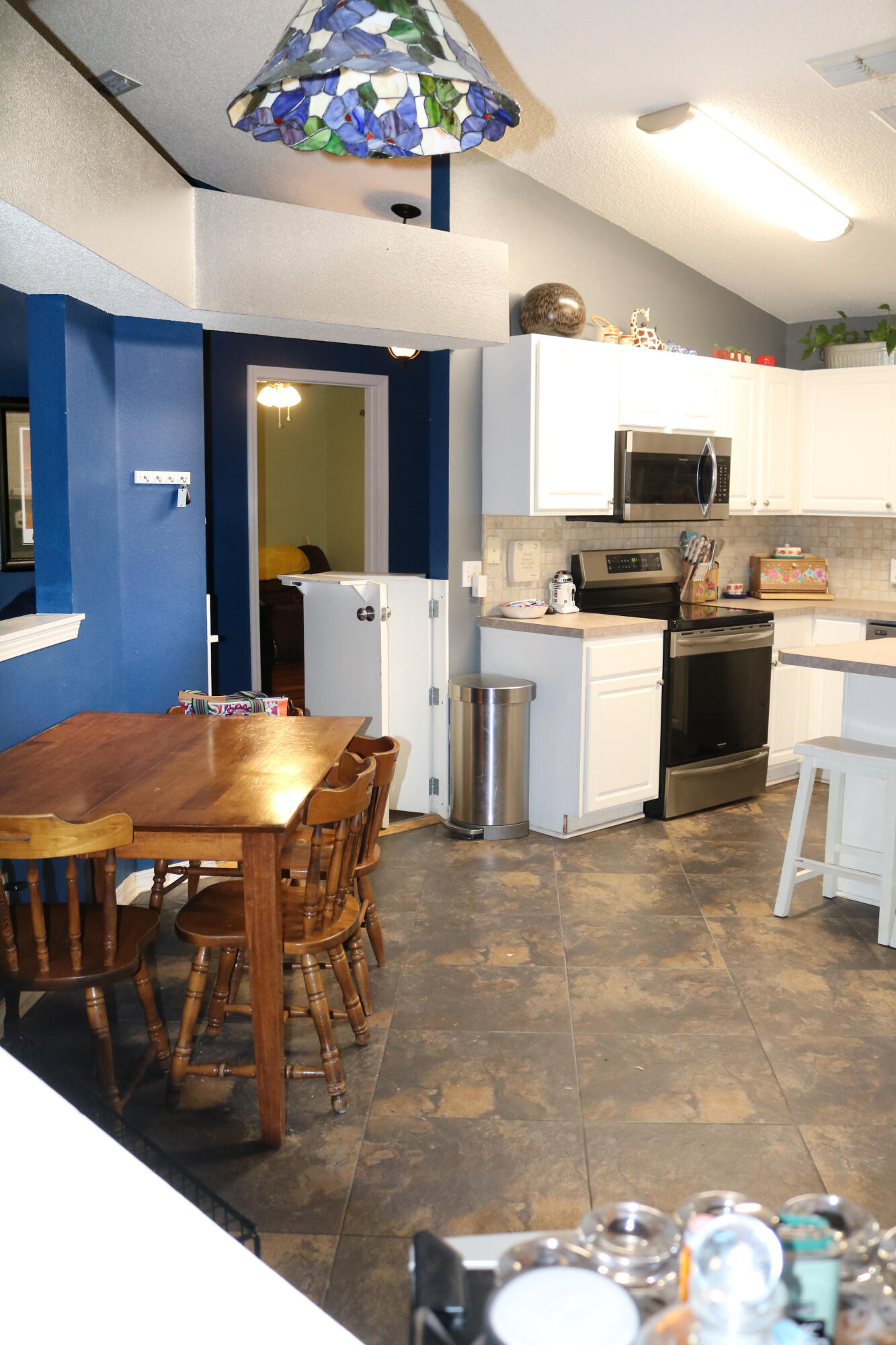 NORTHVIEW ESTATES 7TH ADDN - Residential