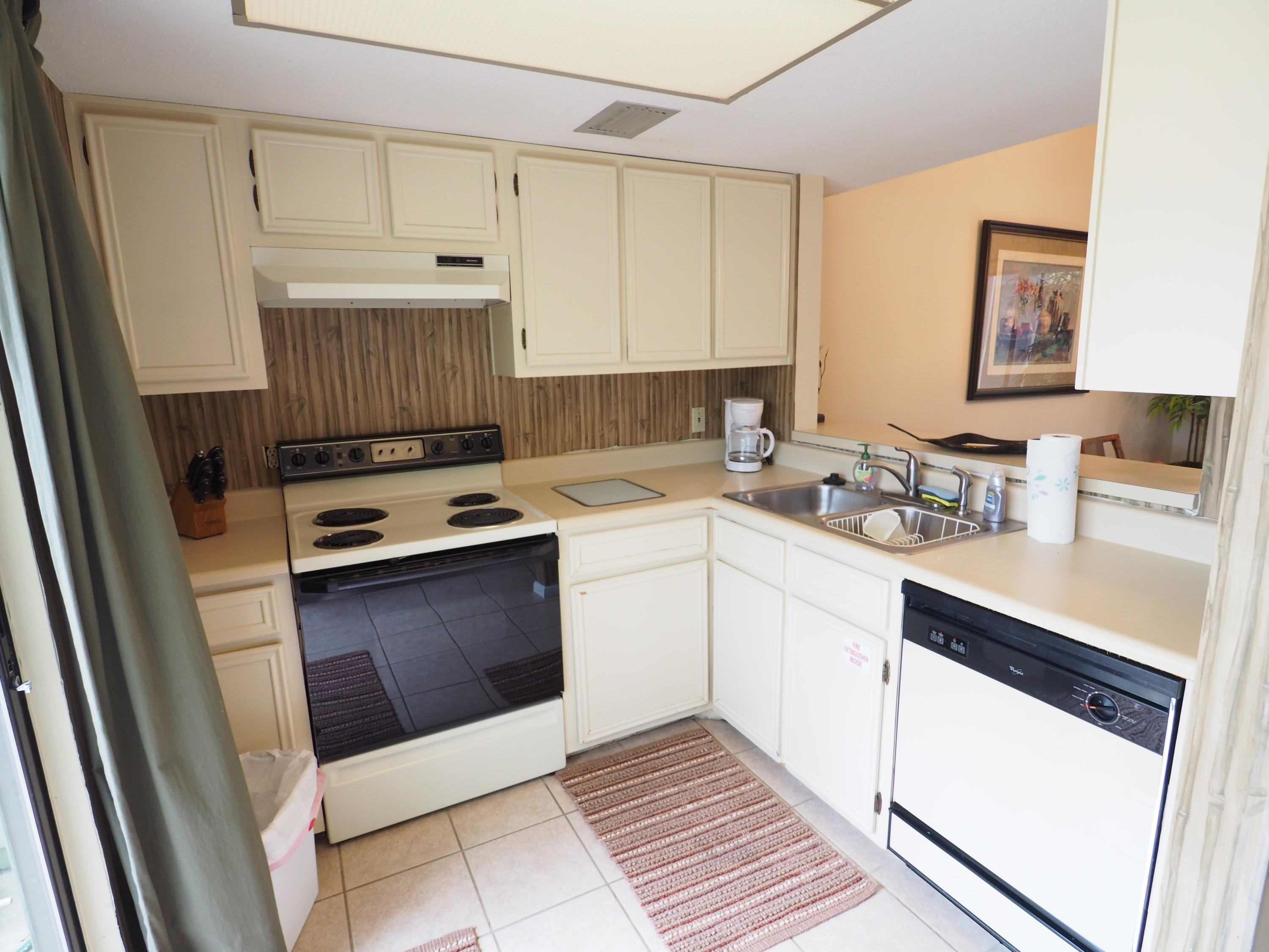 LINKSIDE VILLAGE UNIT 1 - Residential