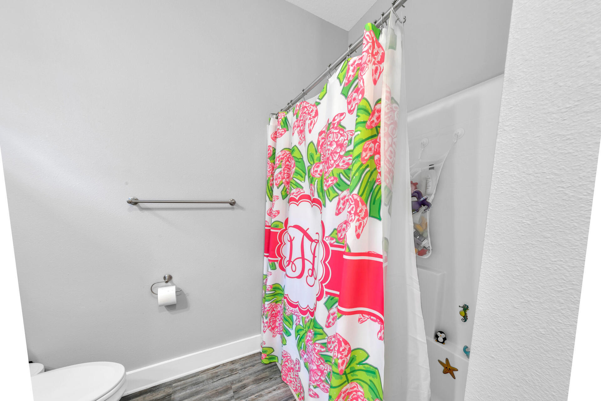 CAMELLIA COVE - Residential