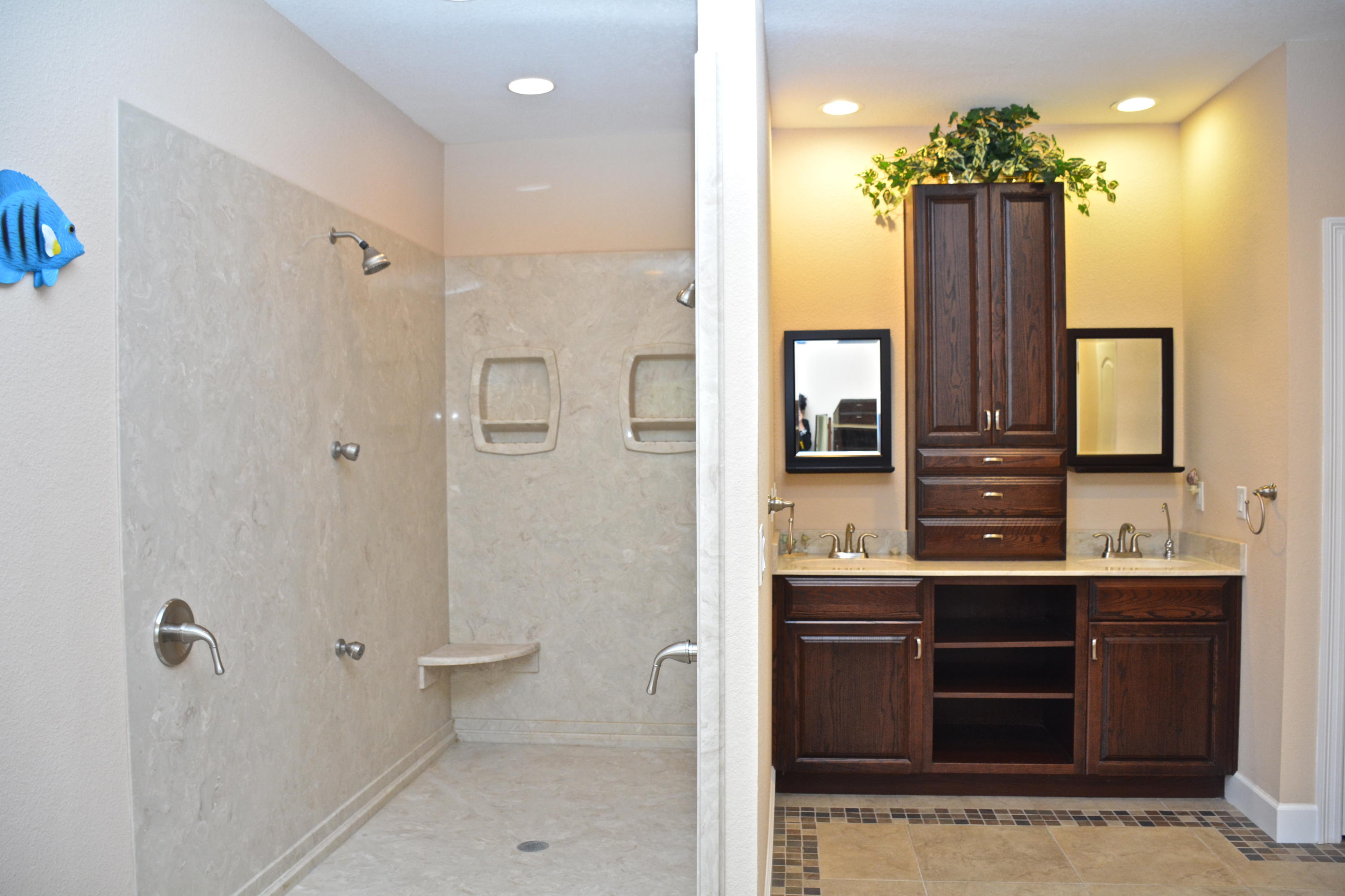 FOXWOOD ESTATES - Residential