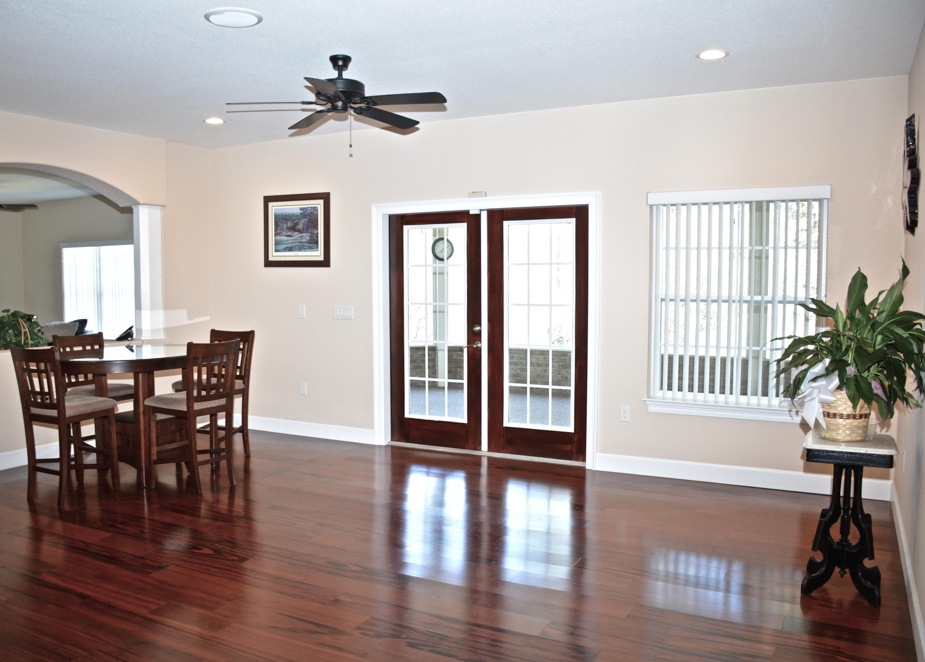FOXWOOD ESTATES - Residential