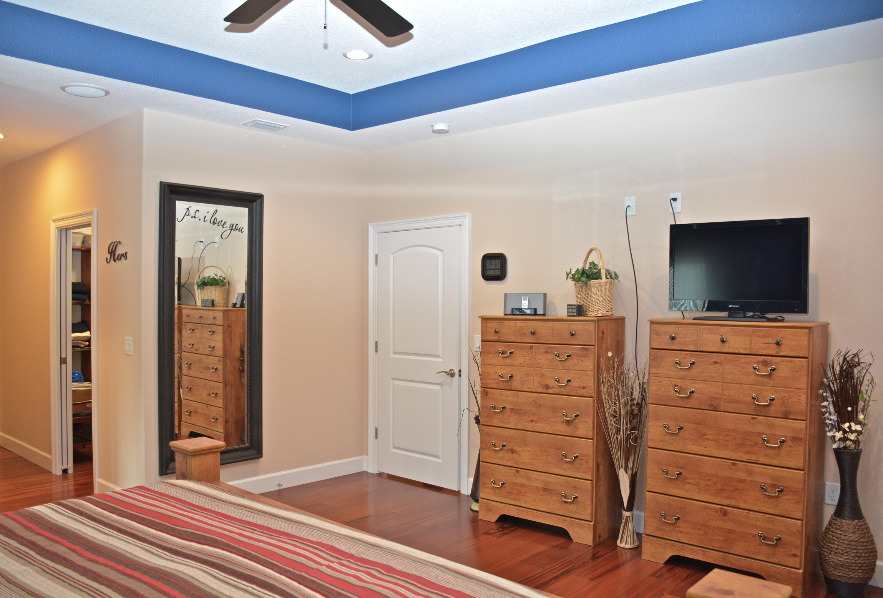 FOXWOOD ESTATES - Residential