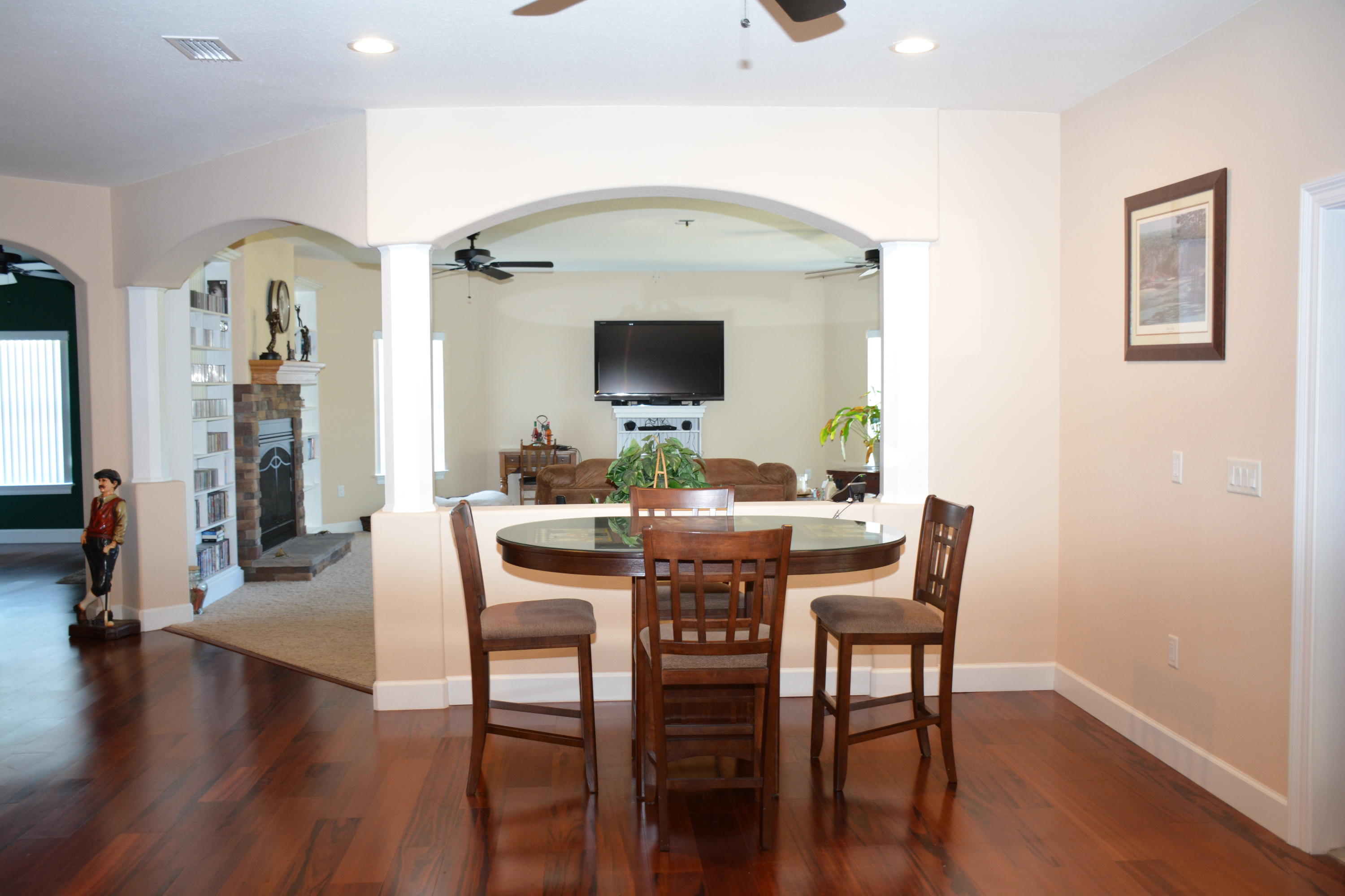 FOXWOOD ESTATES - Residential