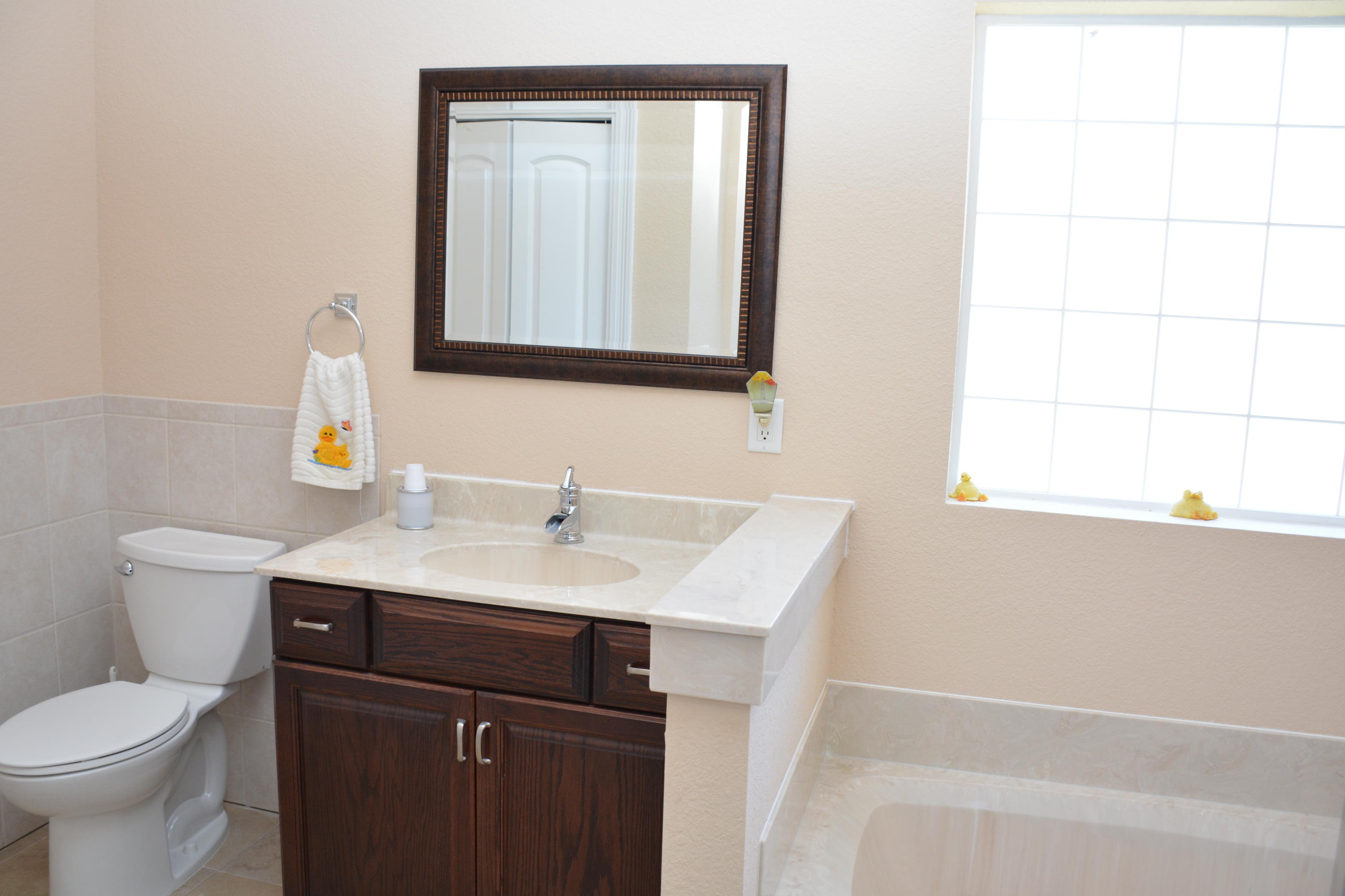 FOXWOOD ESTATES - Residential