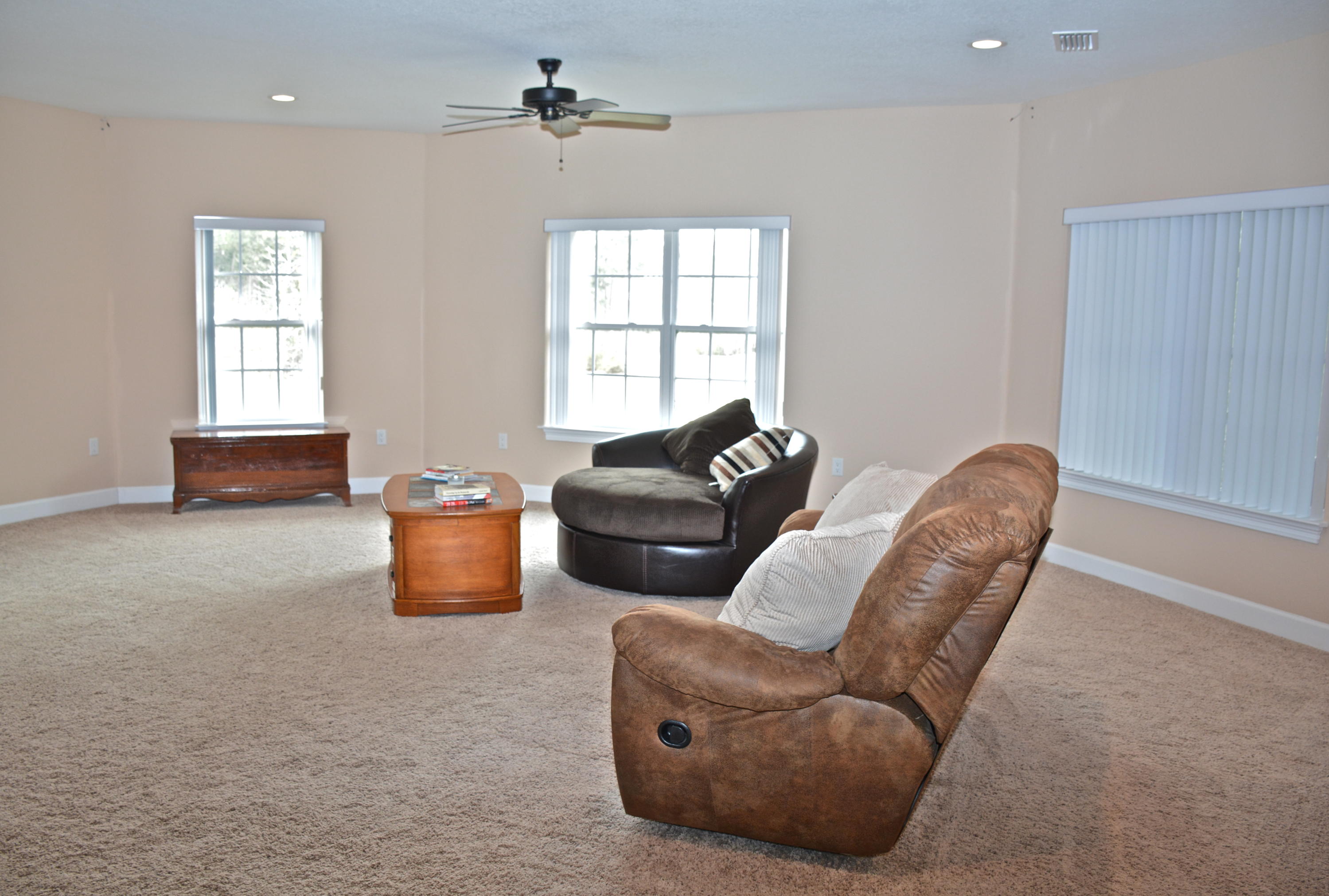 FOXWOOD ESTATES - Residential