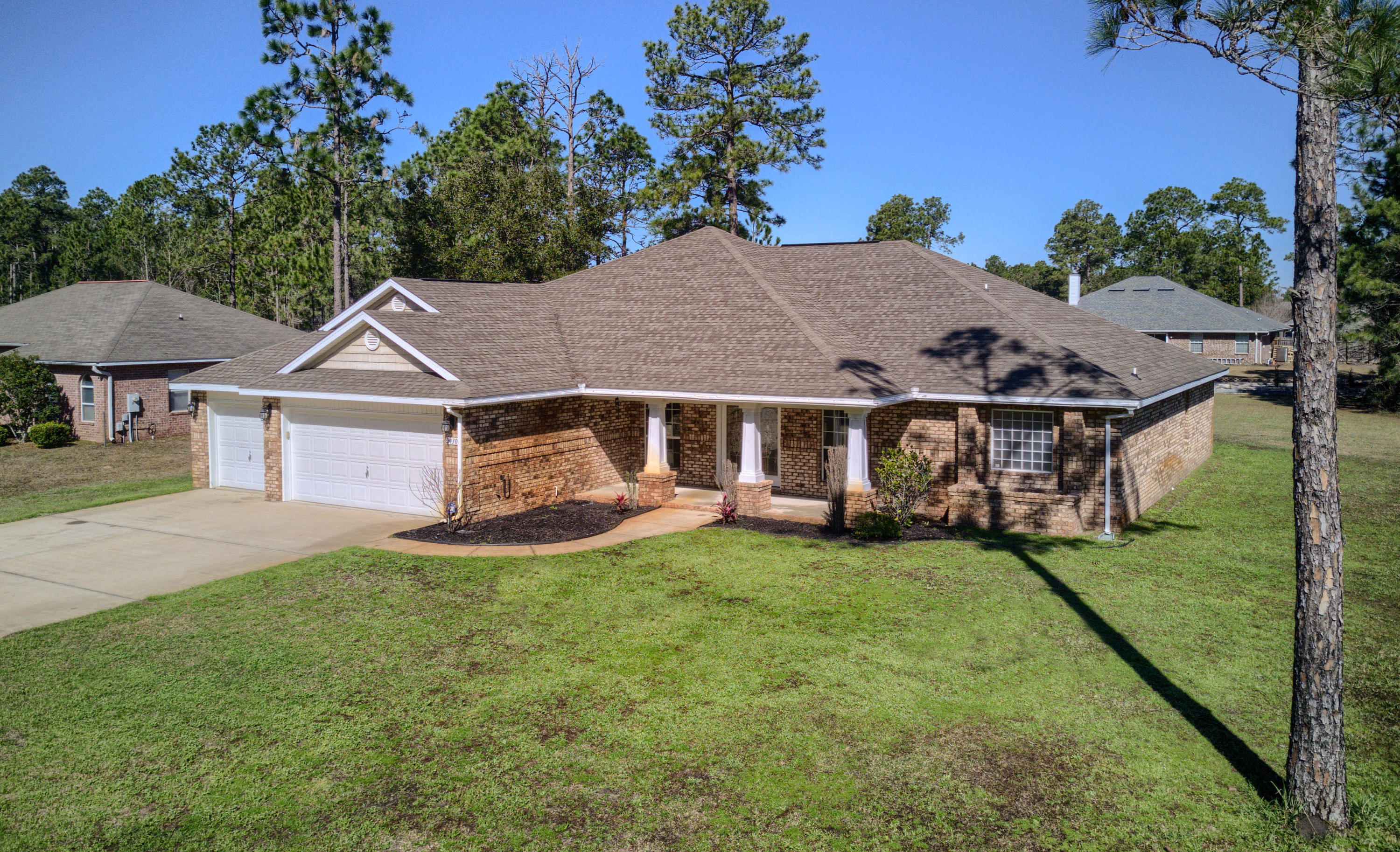 HOLLEY BY THE SEA - Residential
