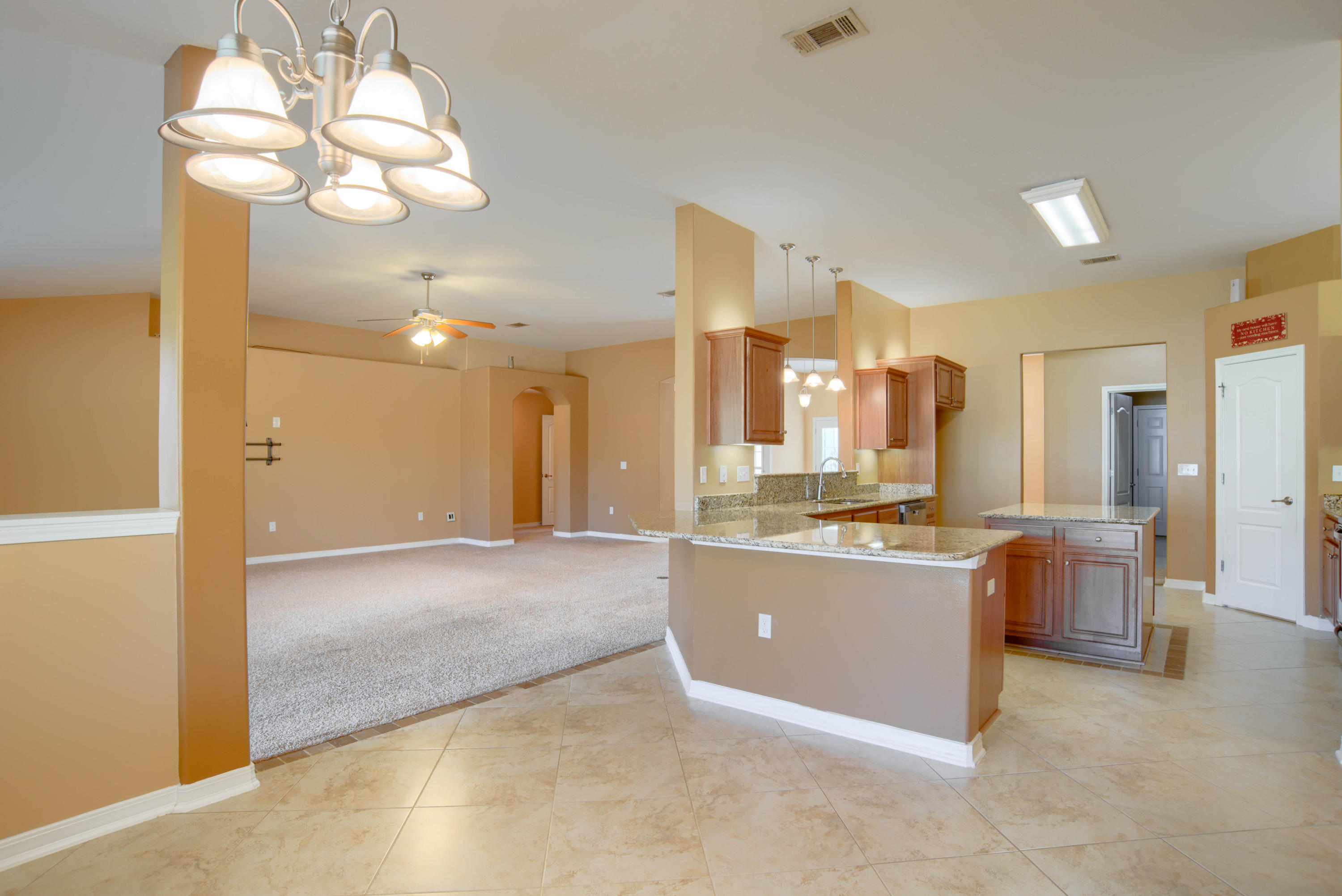 HOLLEY BY THE SEA - Residential