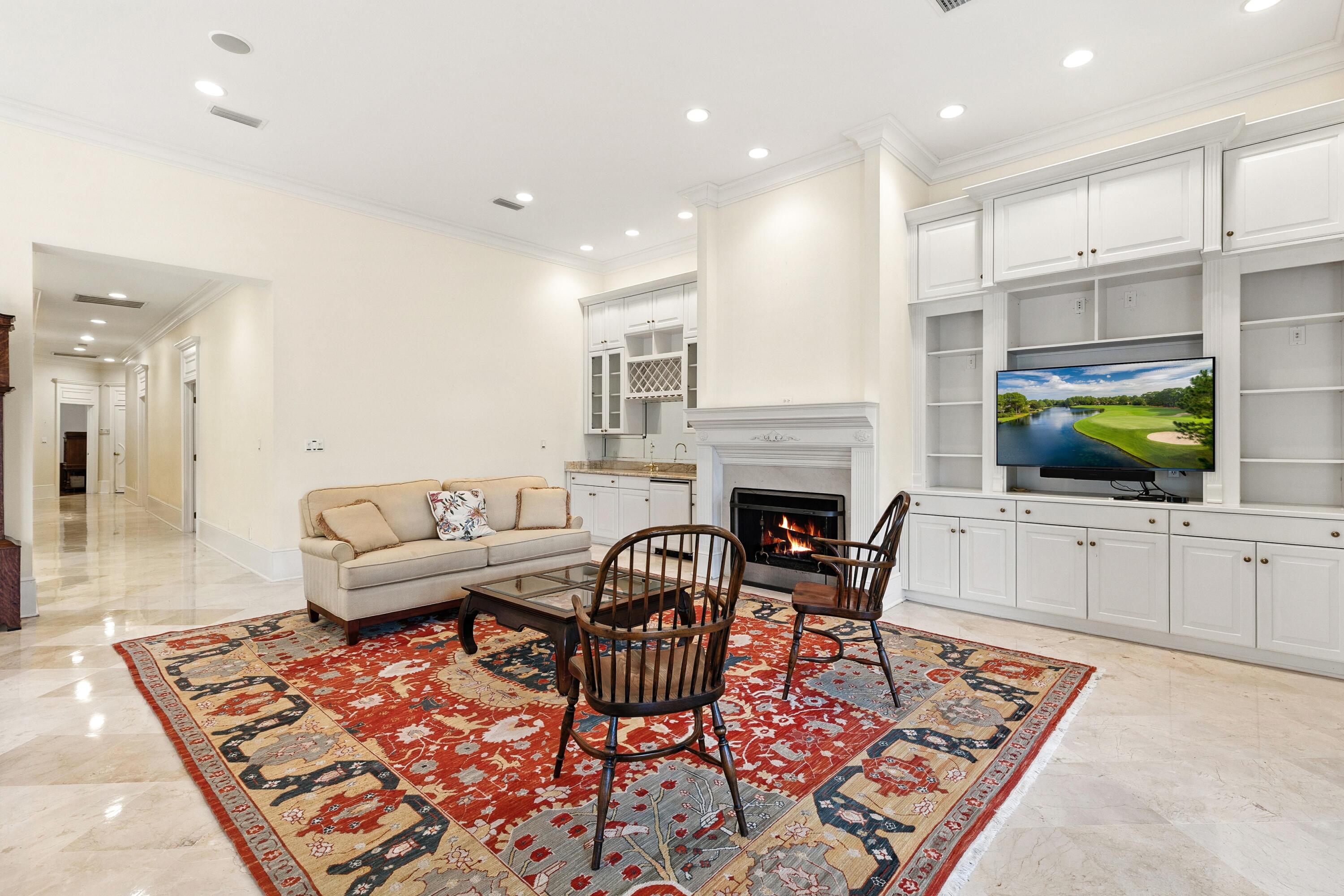 BURNT PINE - Residential