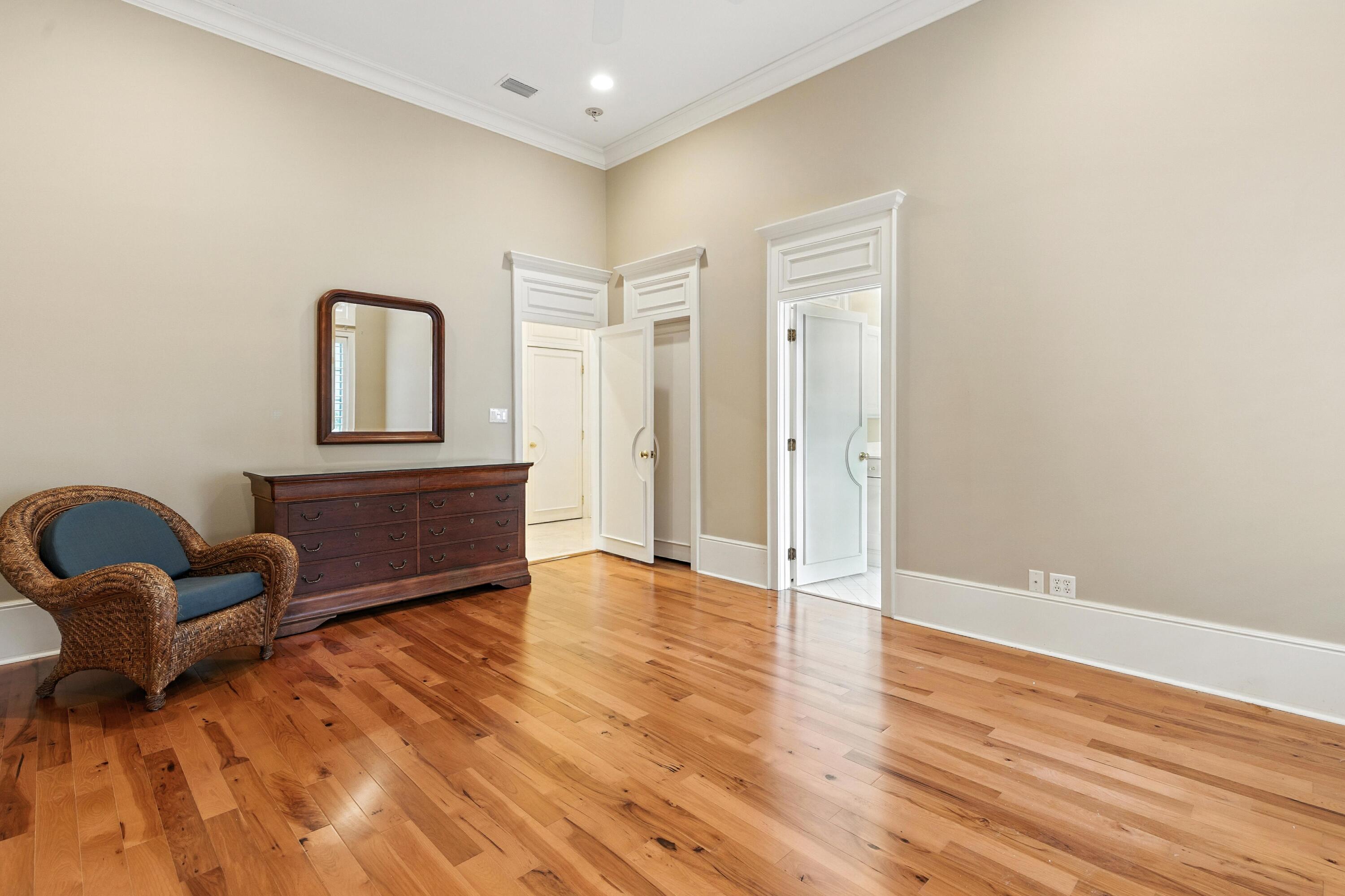 BURNT PINE - Residential
