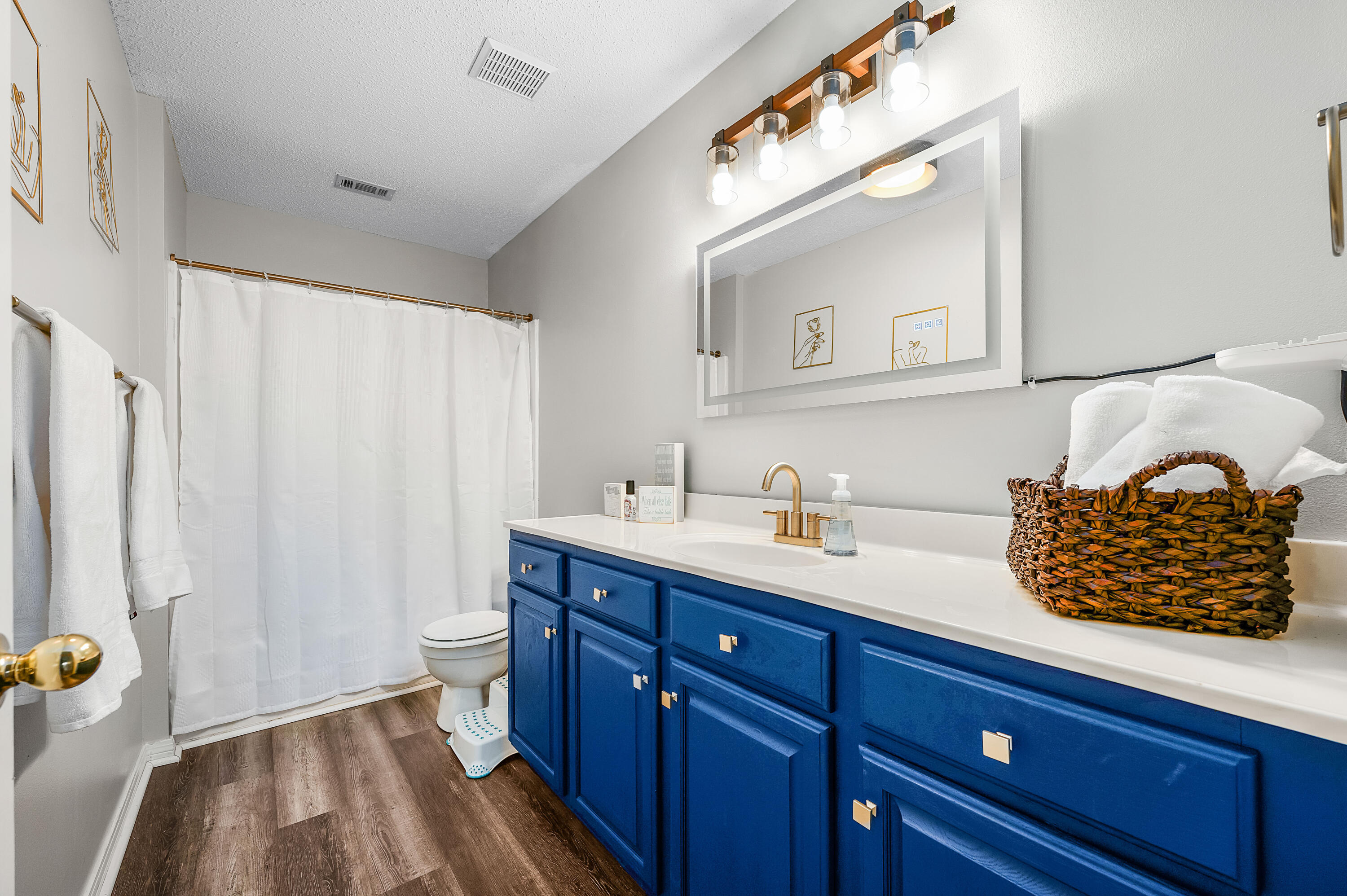 OLD BETHEL ESTATES PH I - Residential
