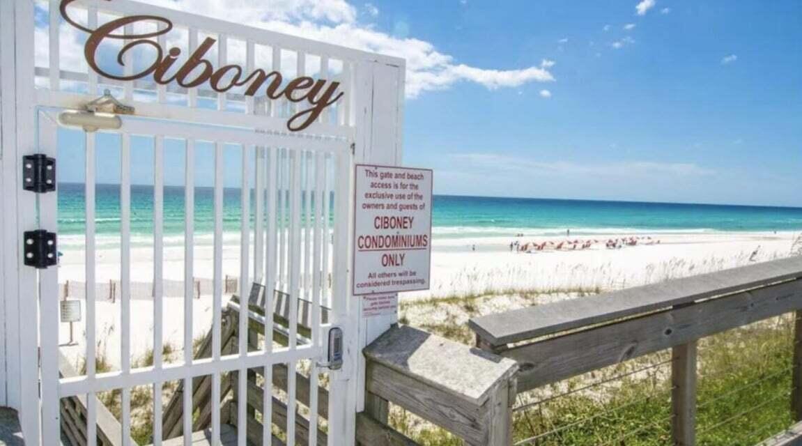 CIBONEY CONDO - Residential