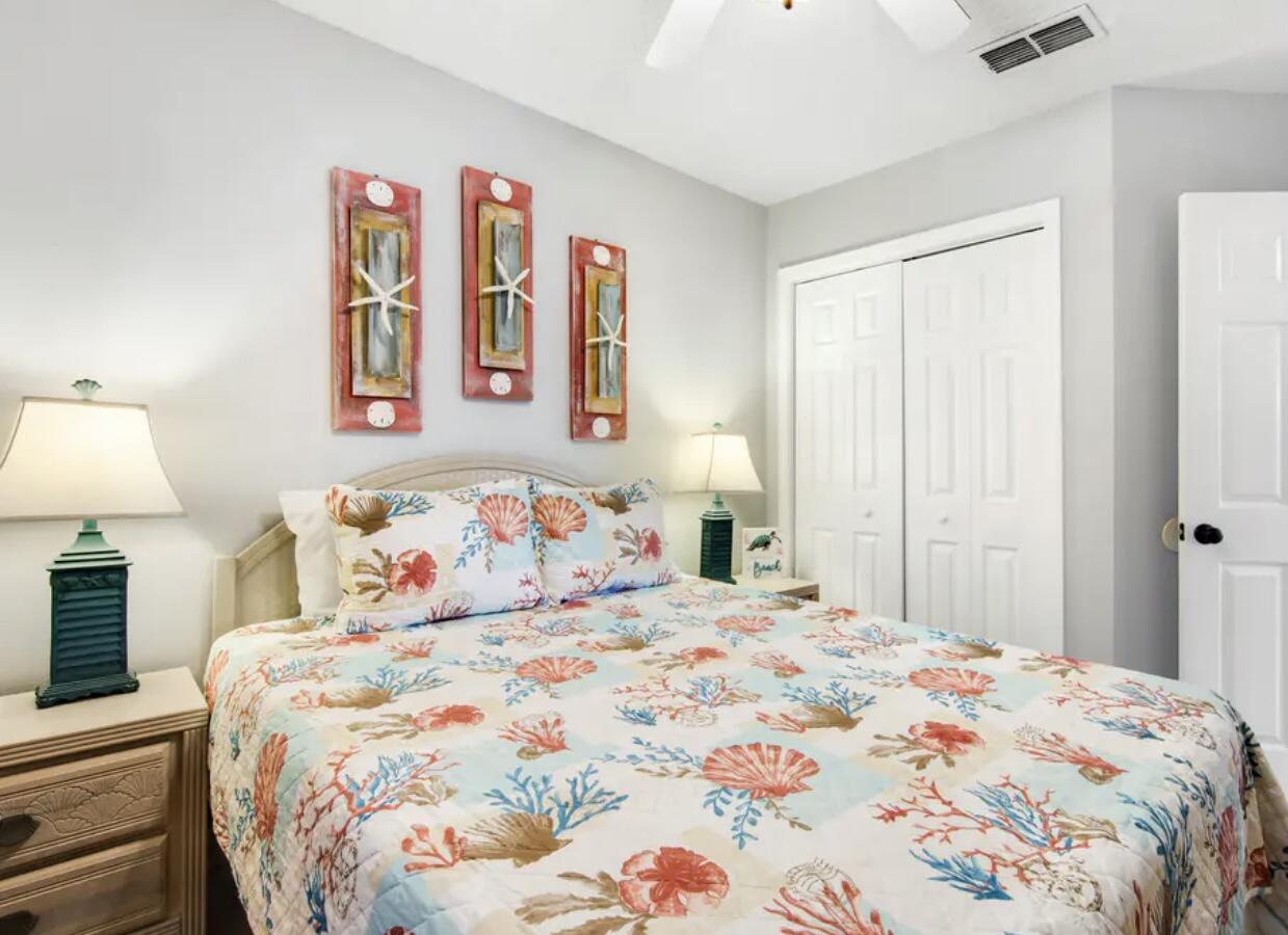 CIBONEY CONDO - Residential