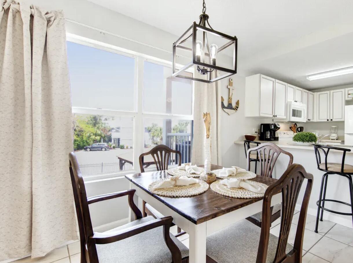 CIBONEY CONDO - Residential