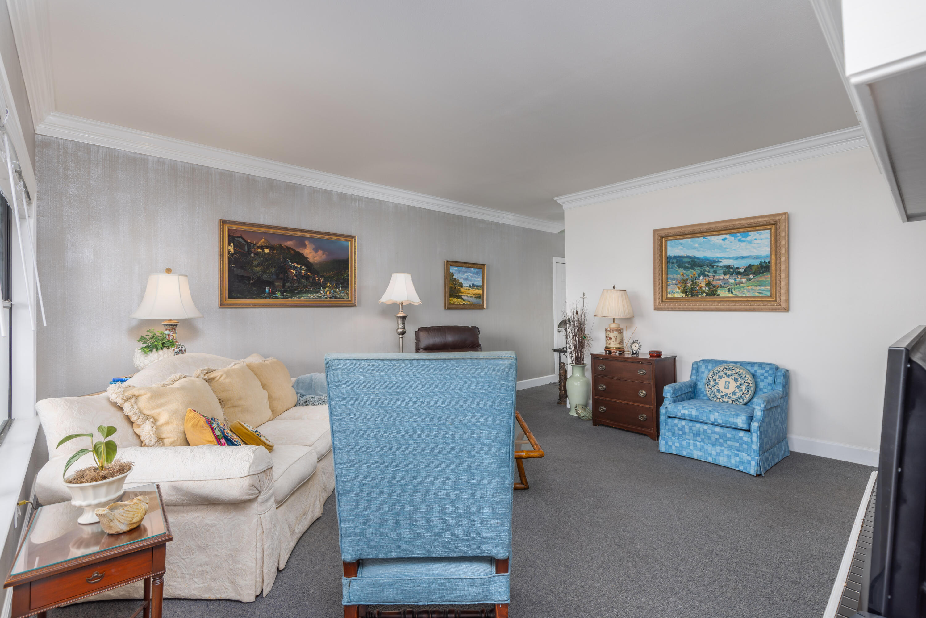BAYBRIDGE CONDO - Residential