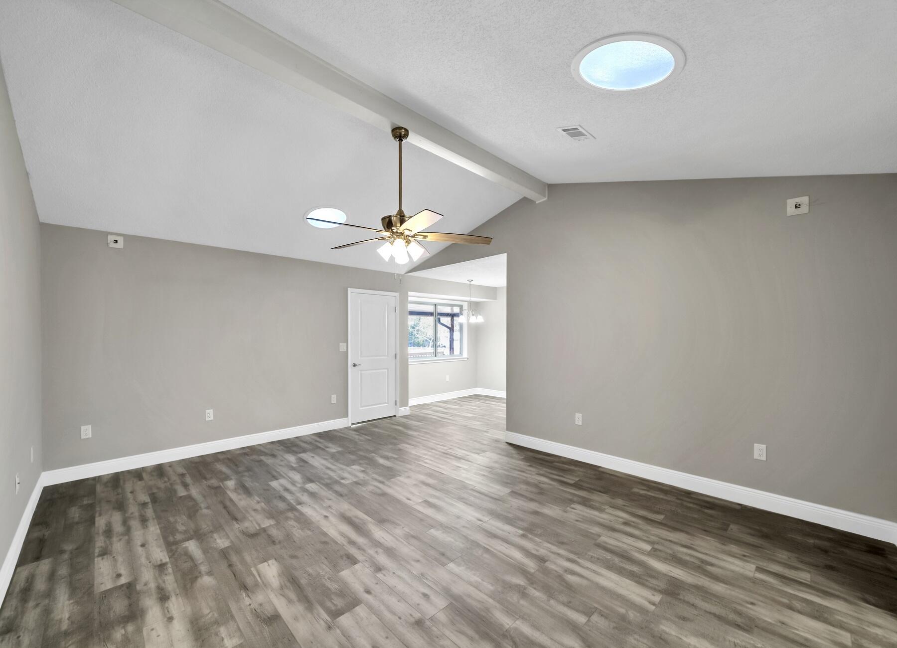 DOGWOOD ESTATES 1ST ADDN - Residential