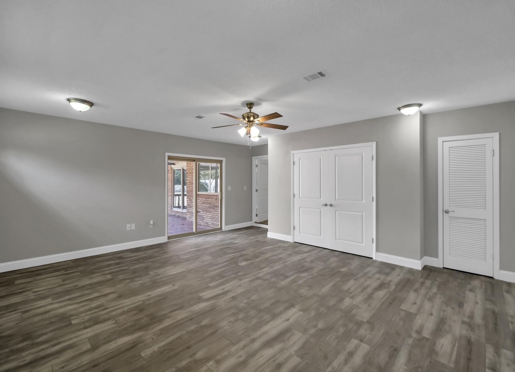 DOGWOOD ESTATES 1ST ADDN - Residential