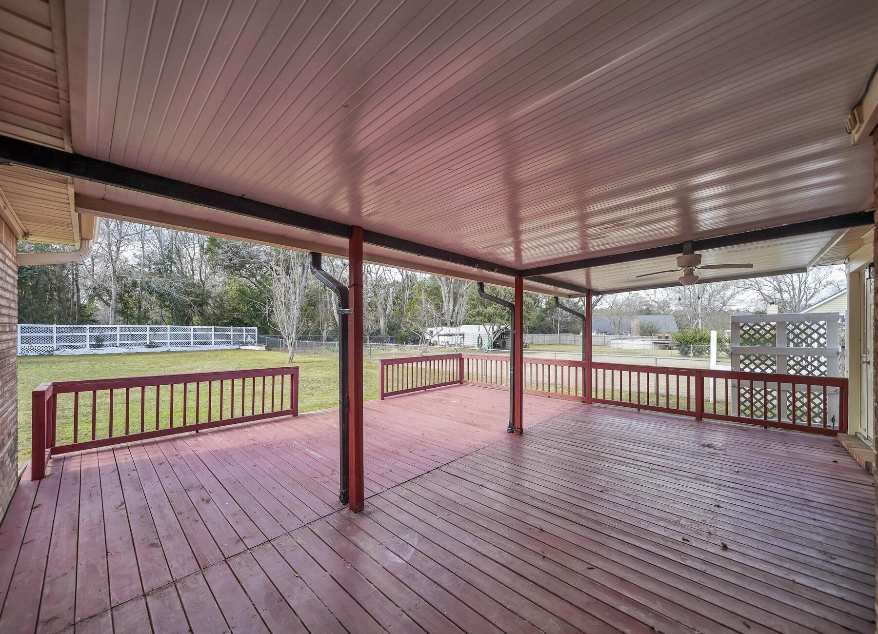 DOGWOOD ESTATES 1ST ADDN - Residential