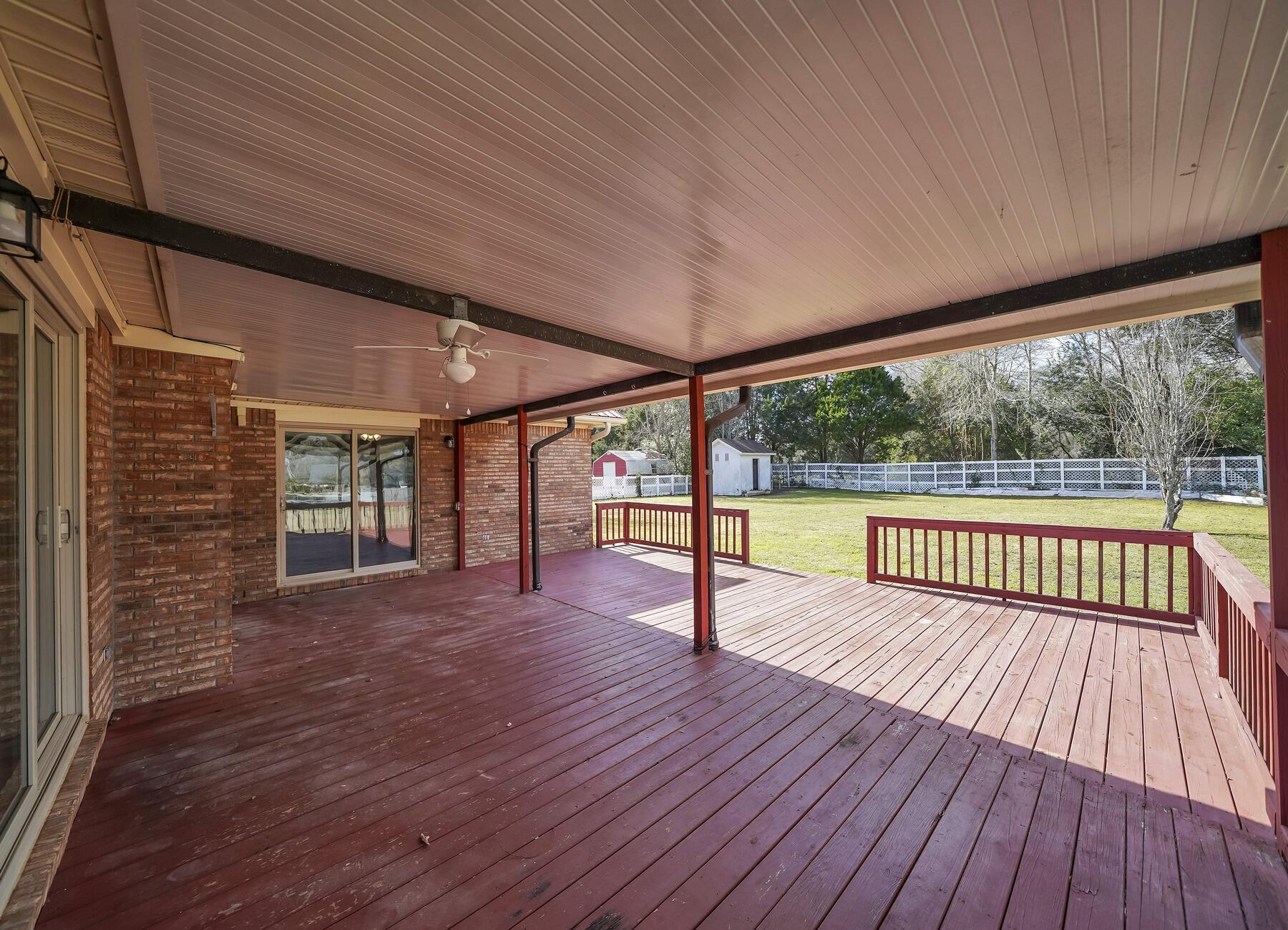 DOGWOOD ESTATES 1ST ADDN - Residential