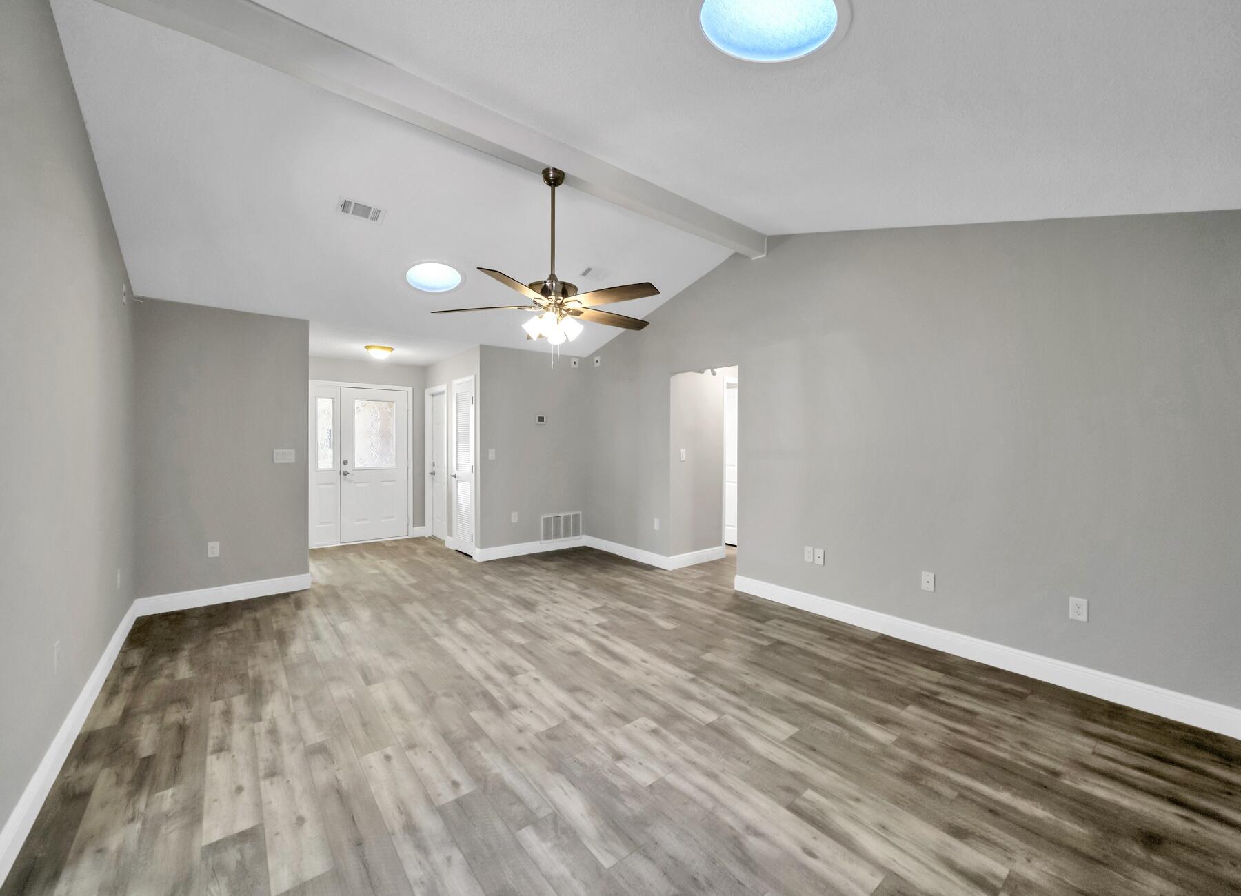 DOGWOOD ESTATES 1ST ADDN - Residential