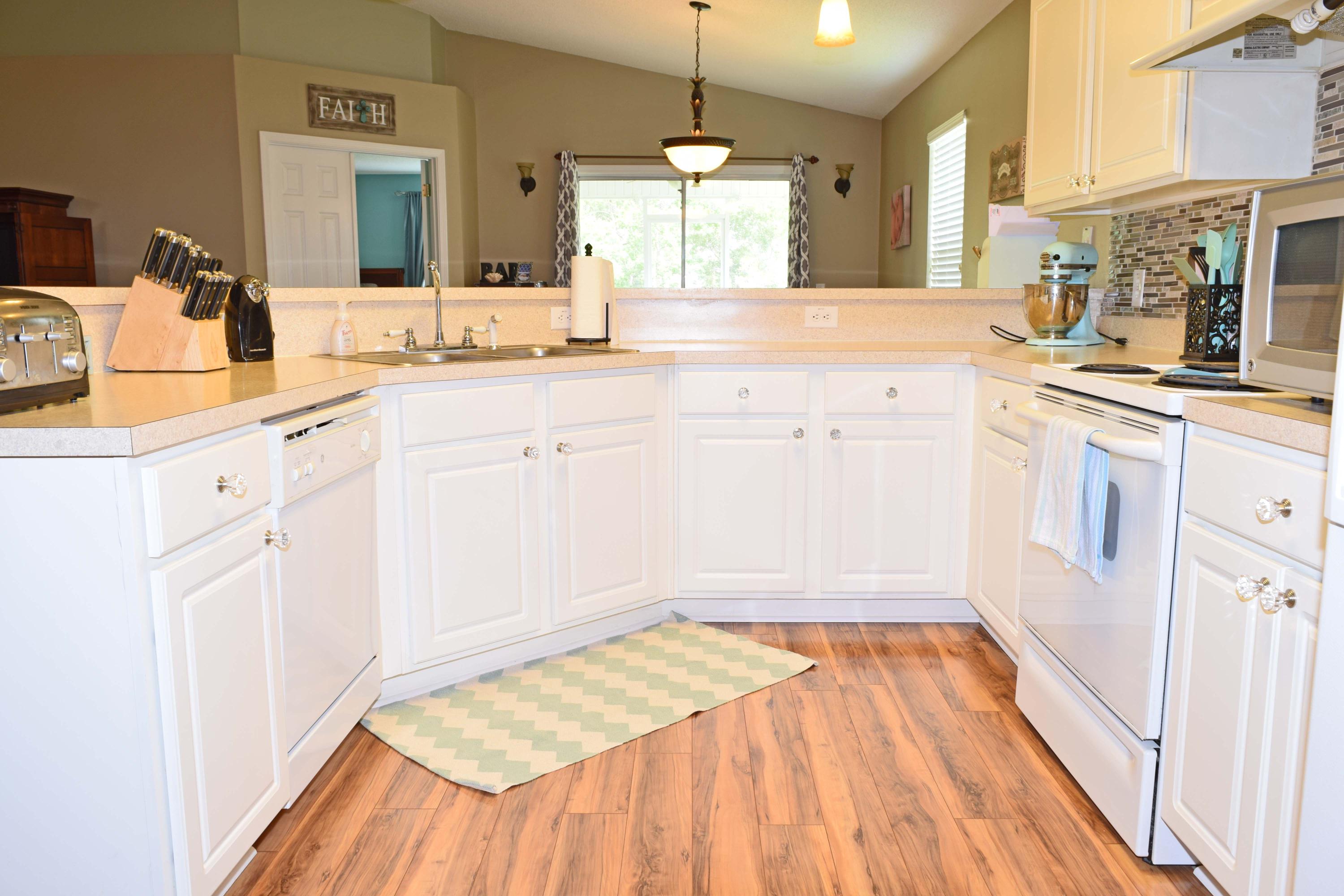 HIDDEN SHORES - Residential